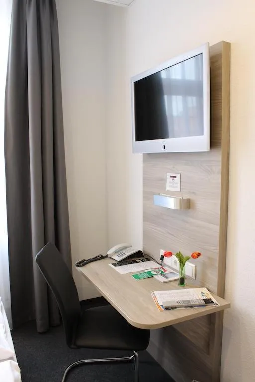 TV and multimedia in Hotel Hohenstaufen