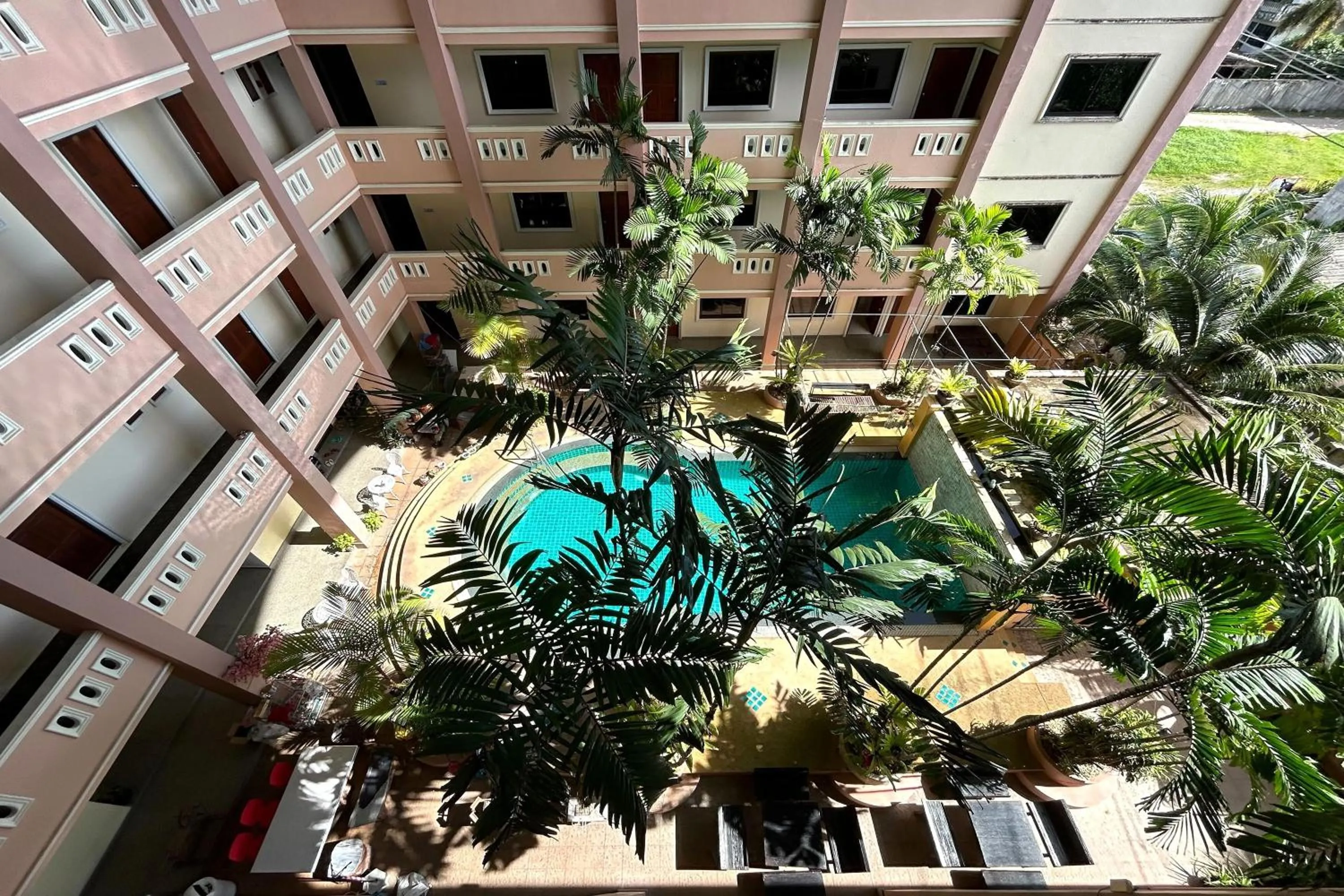 Pool view in SB Park Mansion