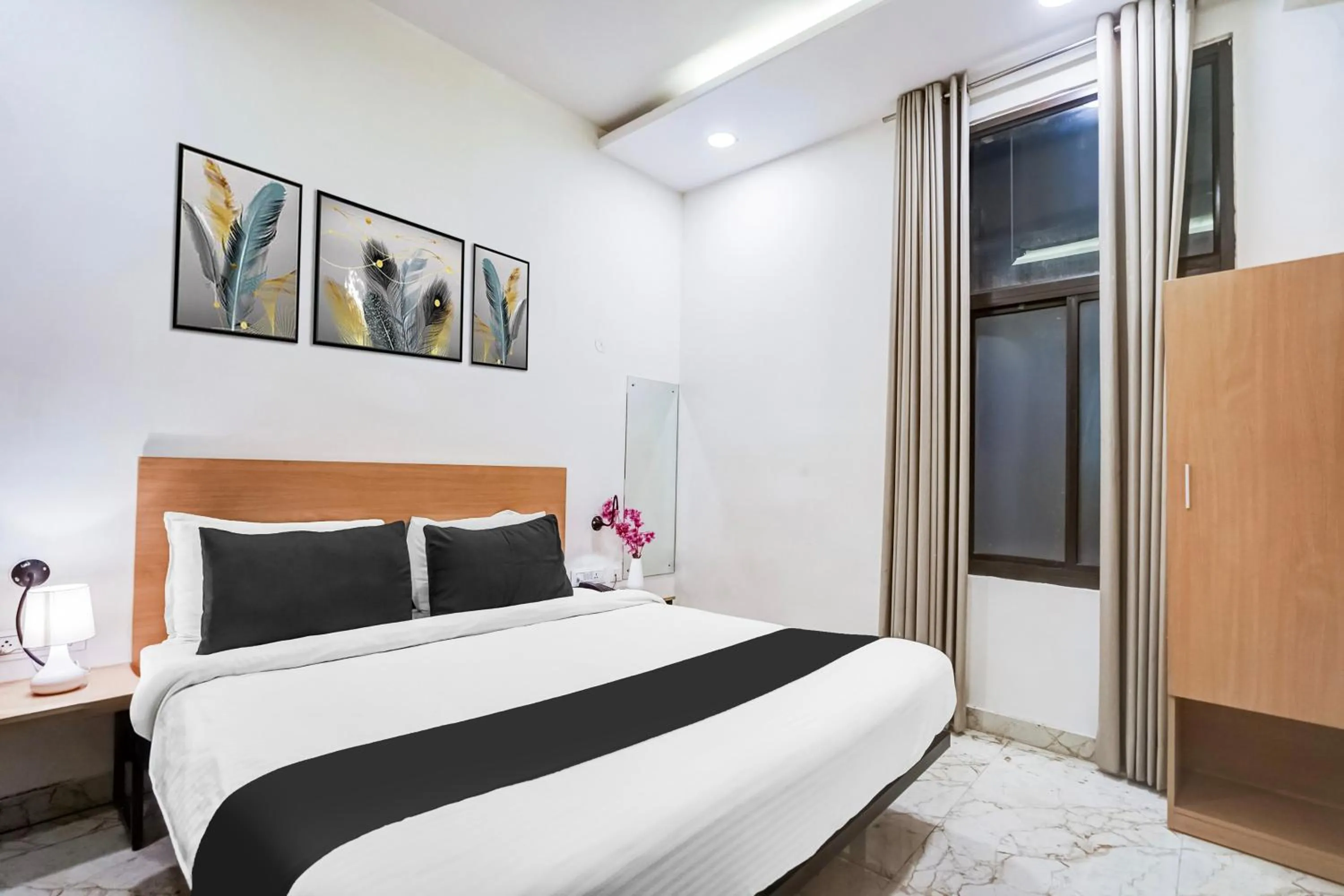 Bedroom, Bed in Super Townhouse Jagatpura Formerly Hotel Soft Patel