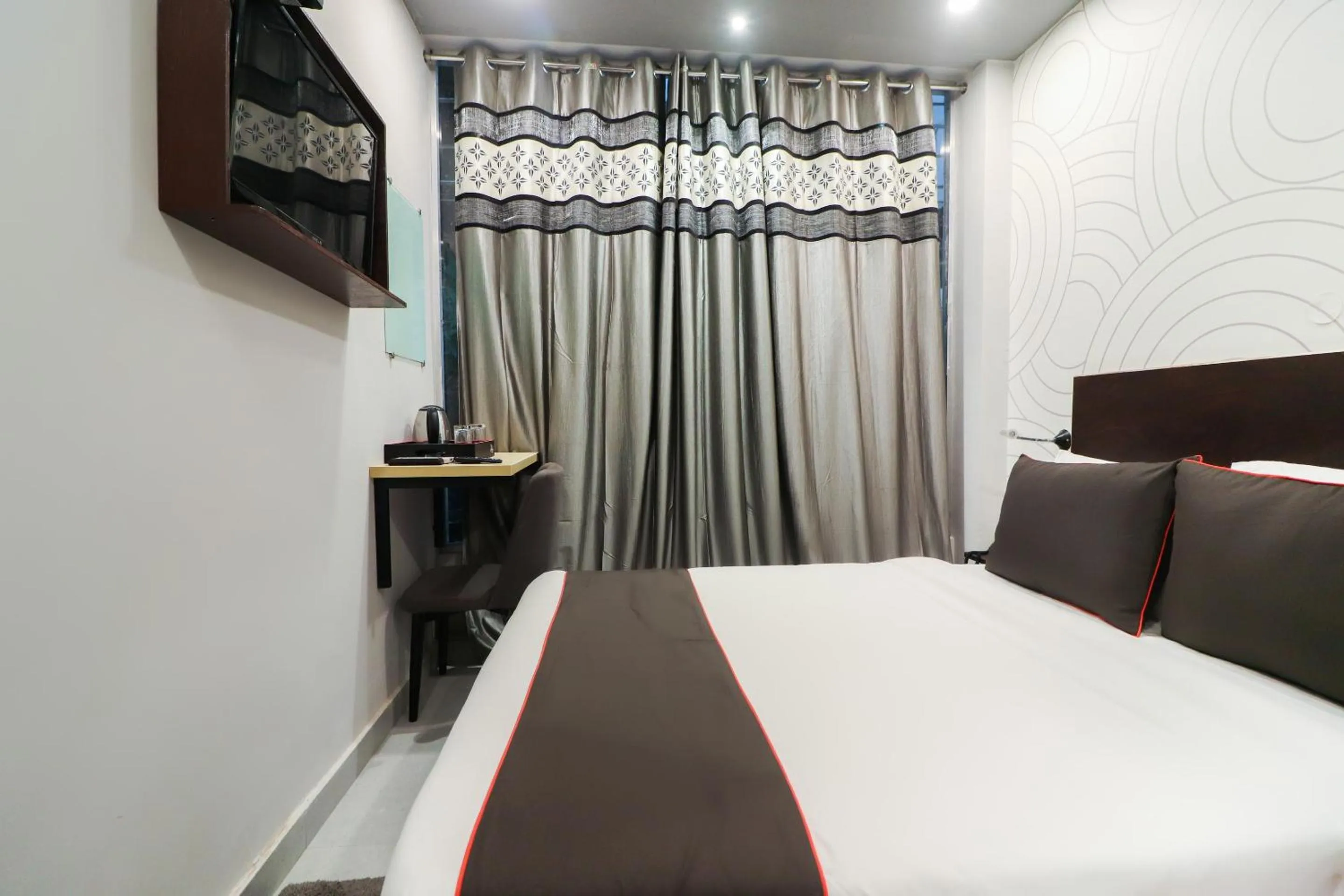 Bedroom, Bed in Super Collection O Sonica Gold Civil Lines