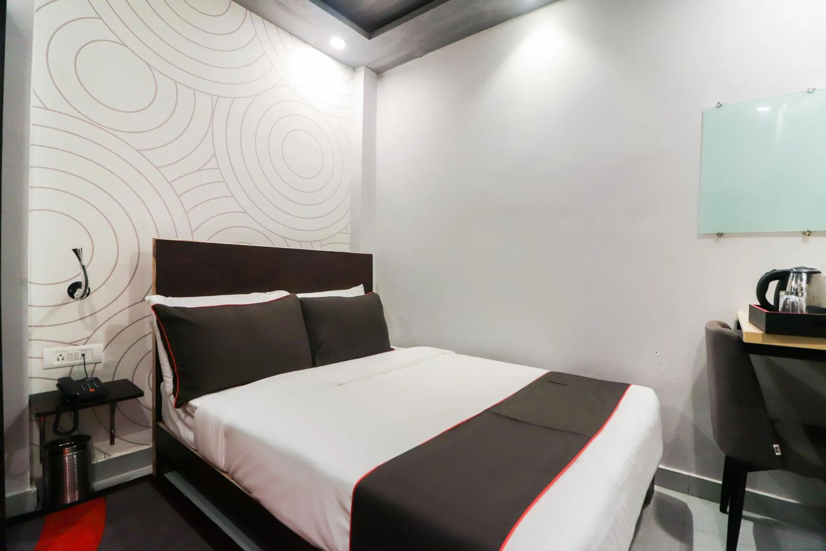 Bedroom, Bed in Super Collection O Sonica Gold Civil Lines