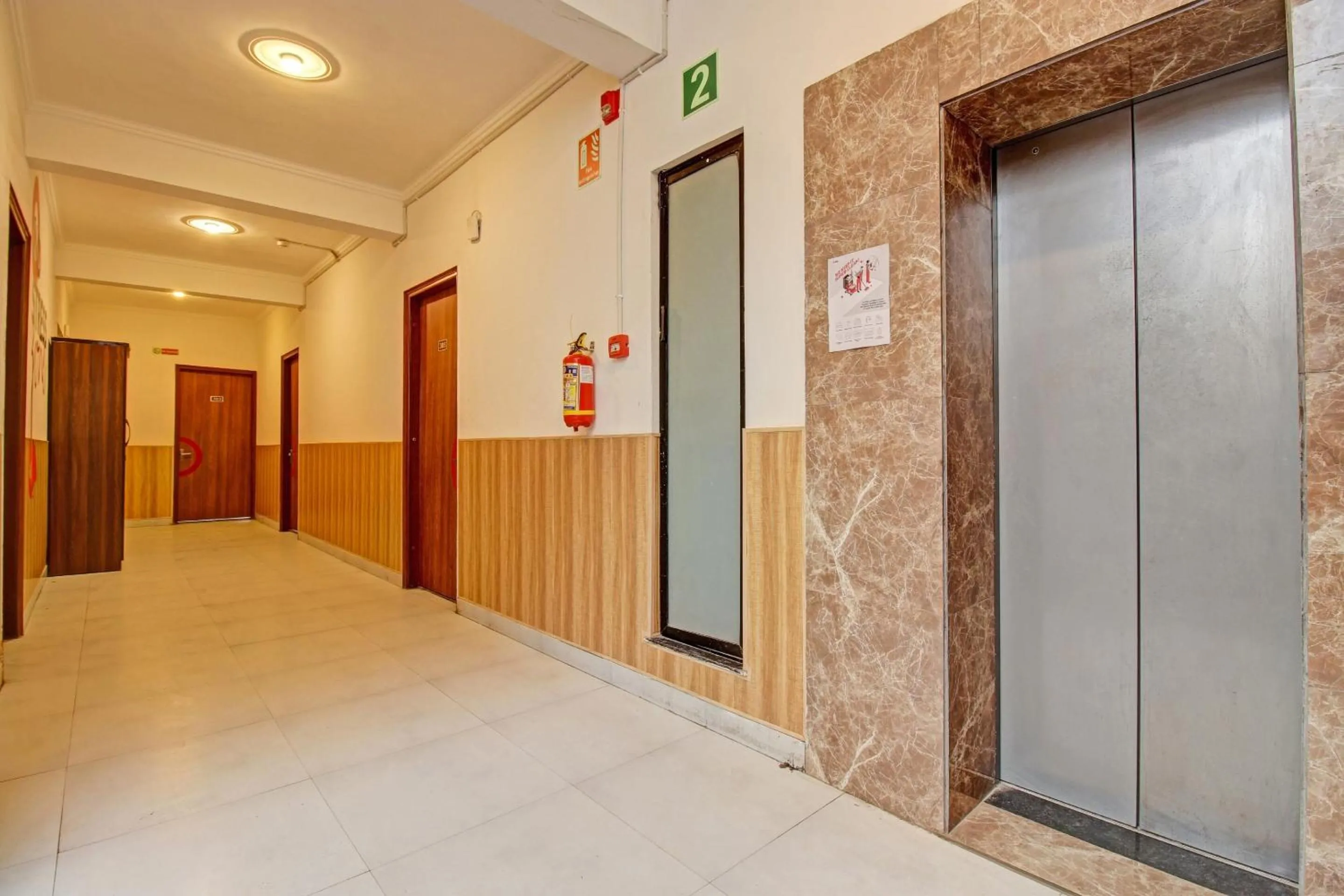 Lobby or reception in Super Townhouse Kachnar House Vikas Nagar