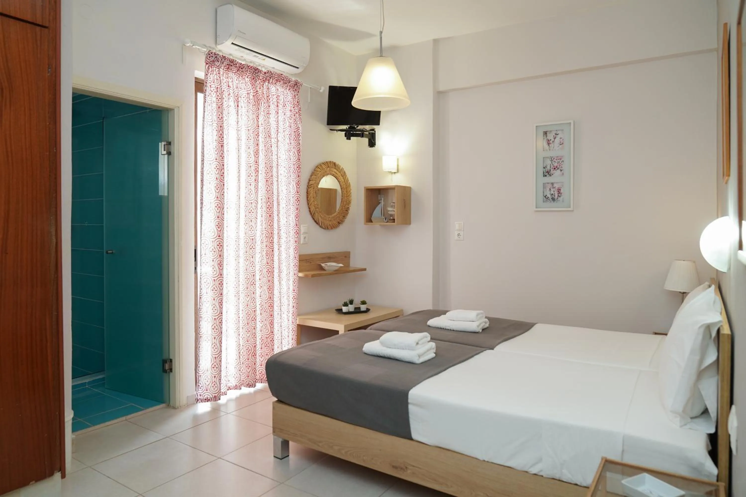 Photo of the whole room, Bed in Posidonio Hotel