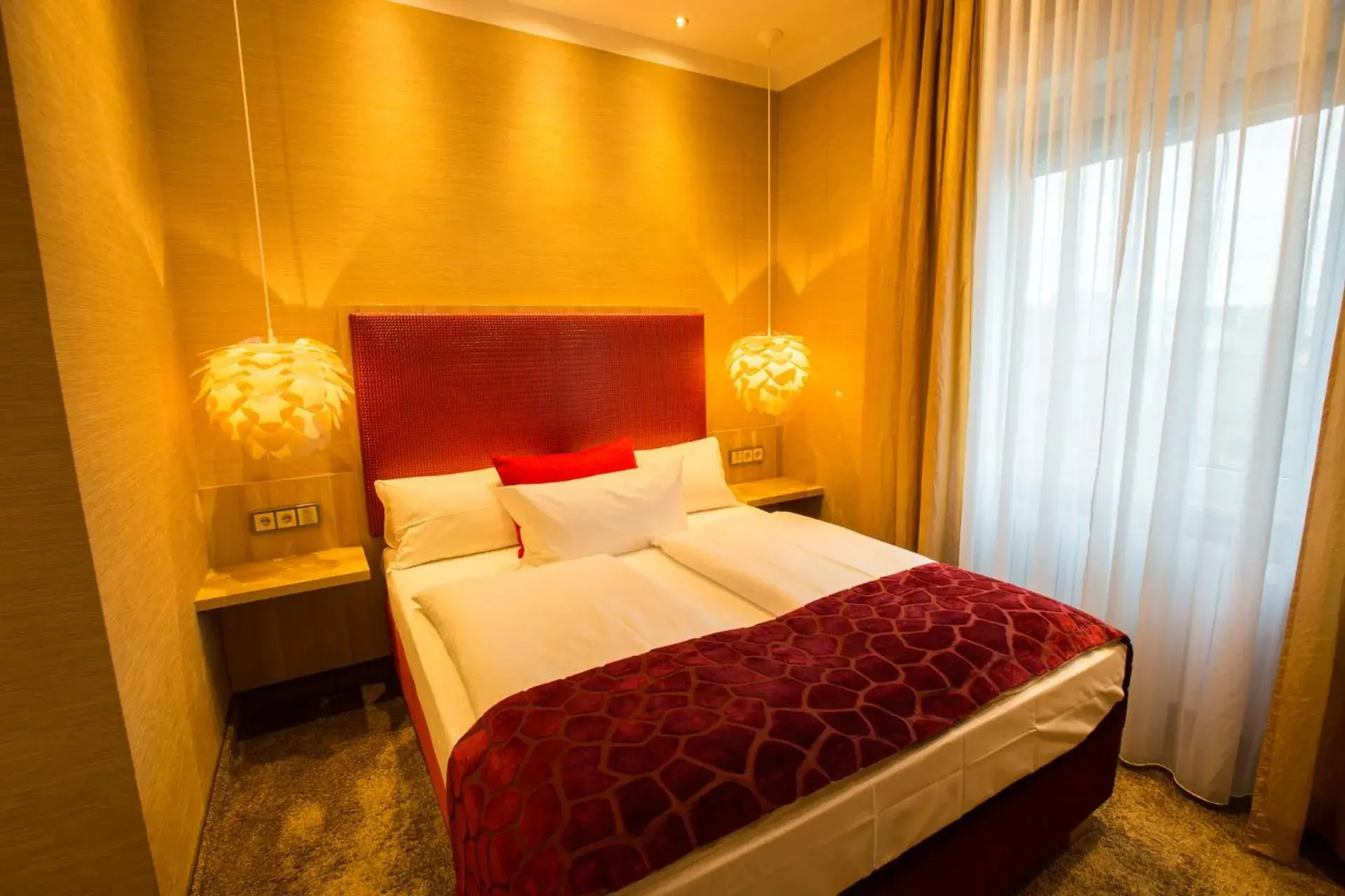 Economy Double Room in Top Hotel Hammer - Mainz Hauptbahnhof Economy Double Room in Top Hotel Hammer - Mainz Hauptbahnhof