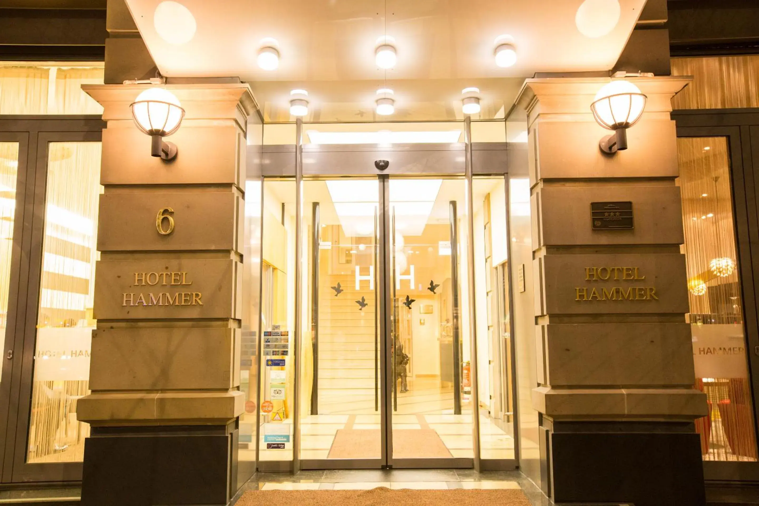 Property building in Top Hotel Hammer - Mainz Hauptbahnhof Property building in Top Hotel Hammer - Mainz Hauptbahnhof