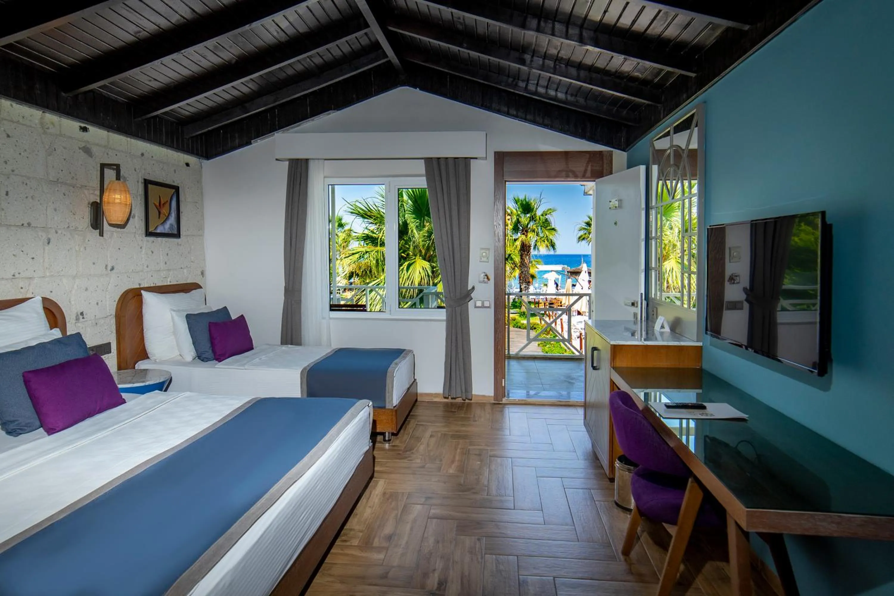 Risus Beach Resort Hotel