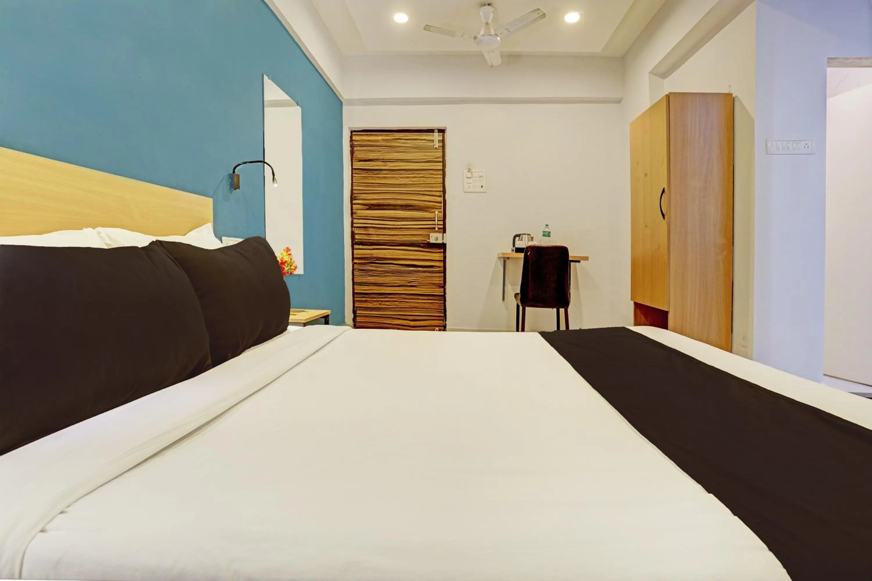 Bedroom, Bed in Super Hotel O Bhumi World