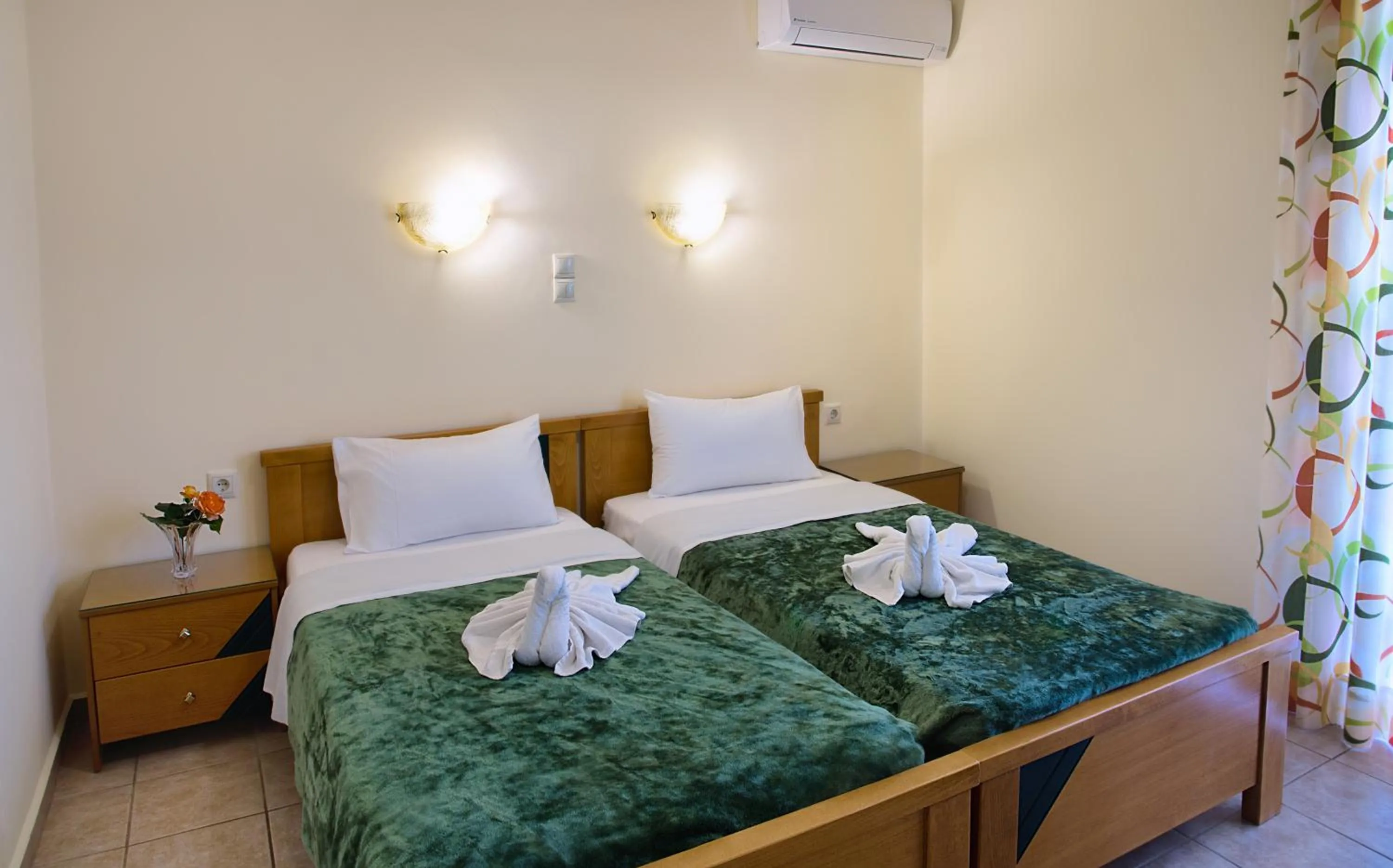 Photo of the whole room, Bed in Nicolas Hotel