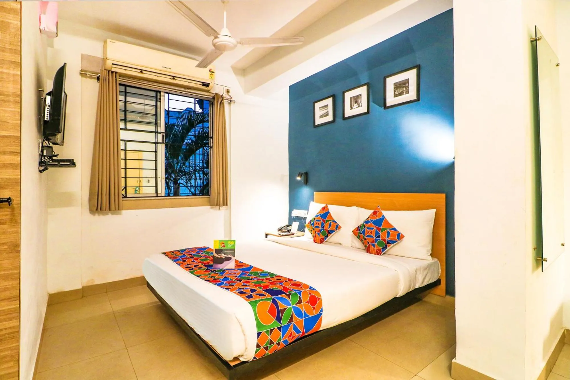 Bed in FabHotel Azure Sky - Nr Ruby Hospital