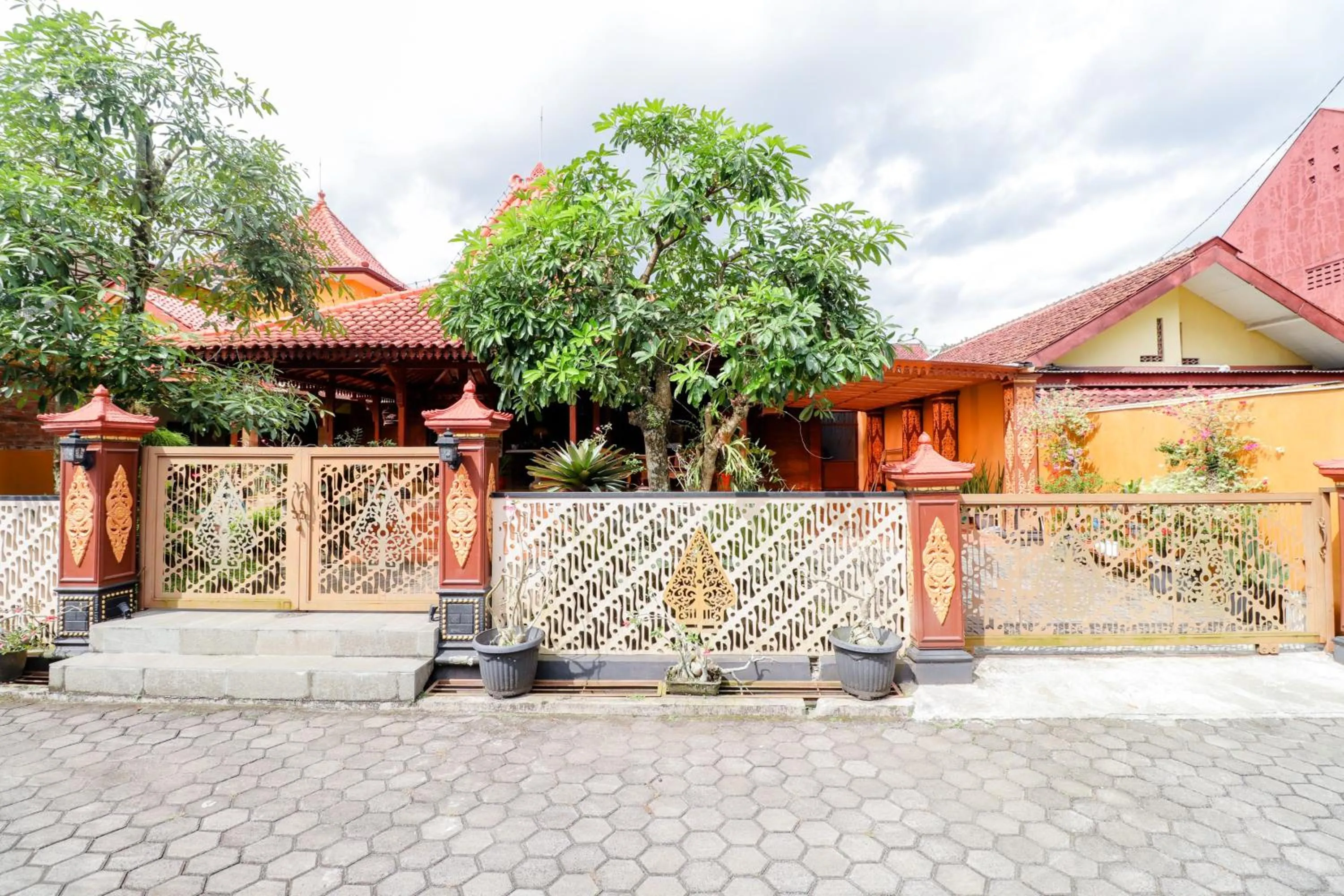 Property building in Griya 90TR Syariah