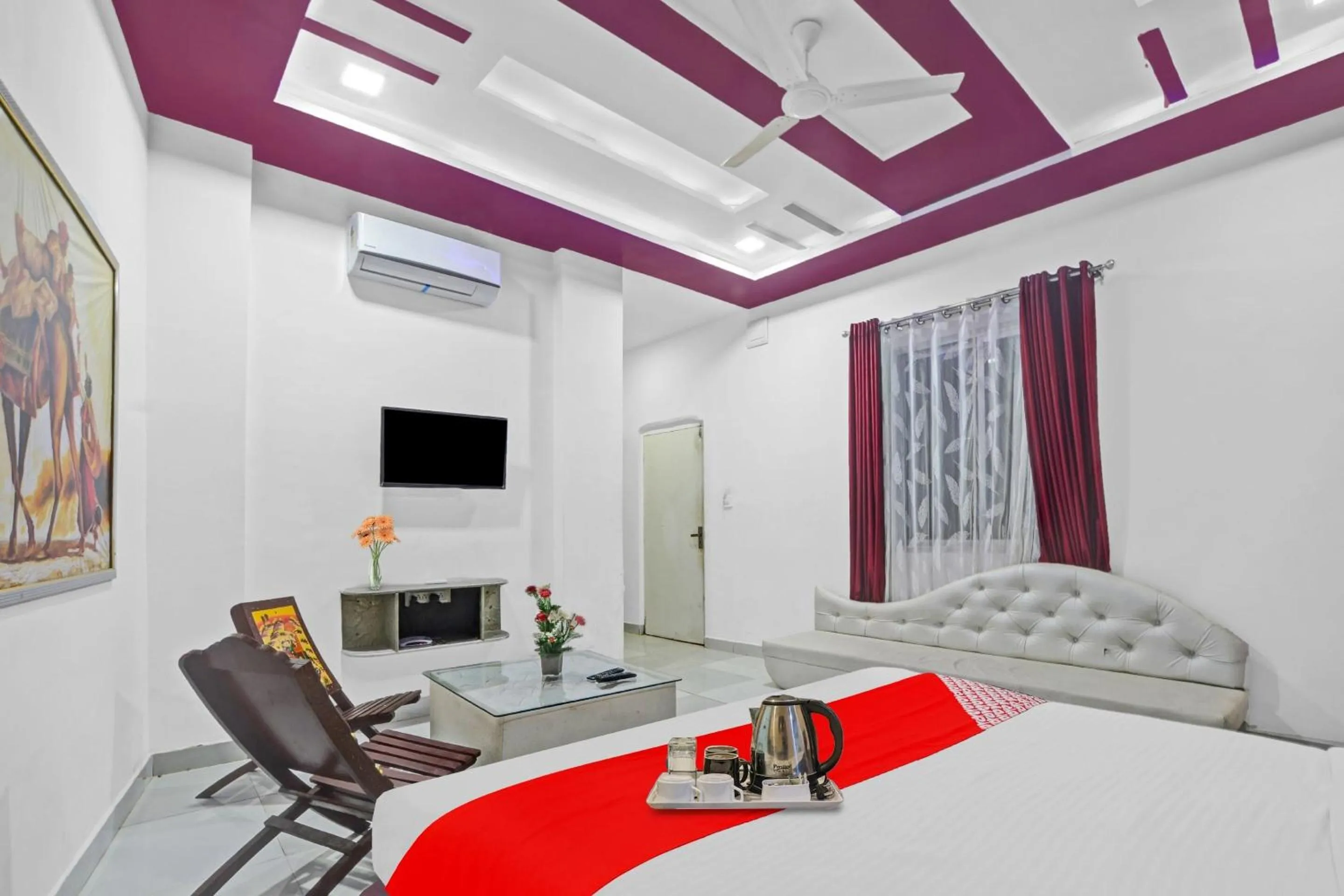 Bedroom, Bed in Hotel O Udaipur Palace