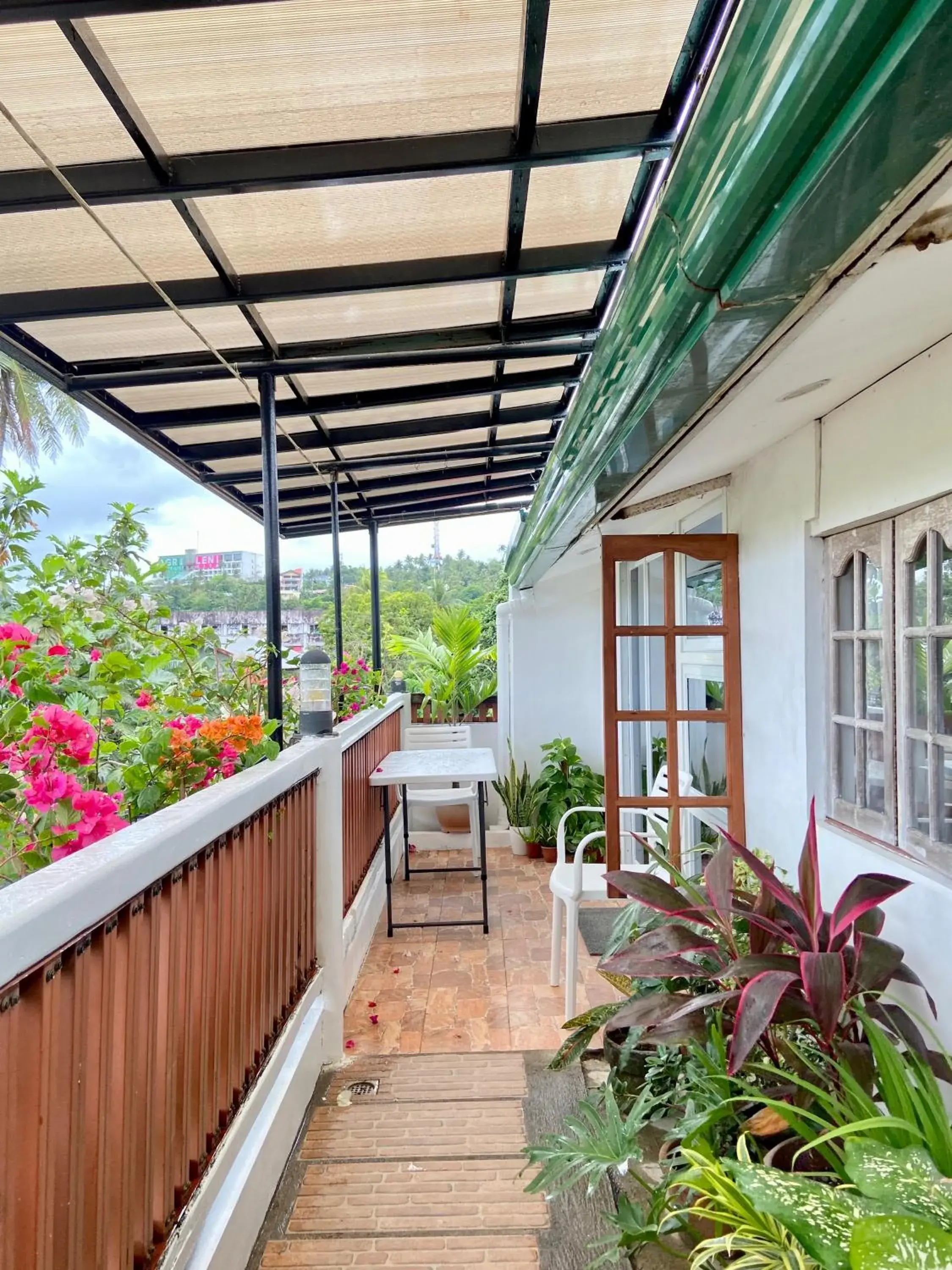 Family Suite with Balcony in Balai Tinay Guesthouse Family Suite with Balcony in Balai Tinay Guesthouse