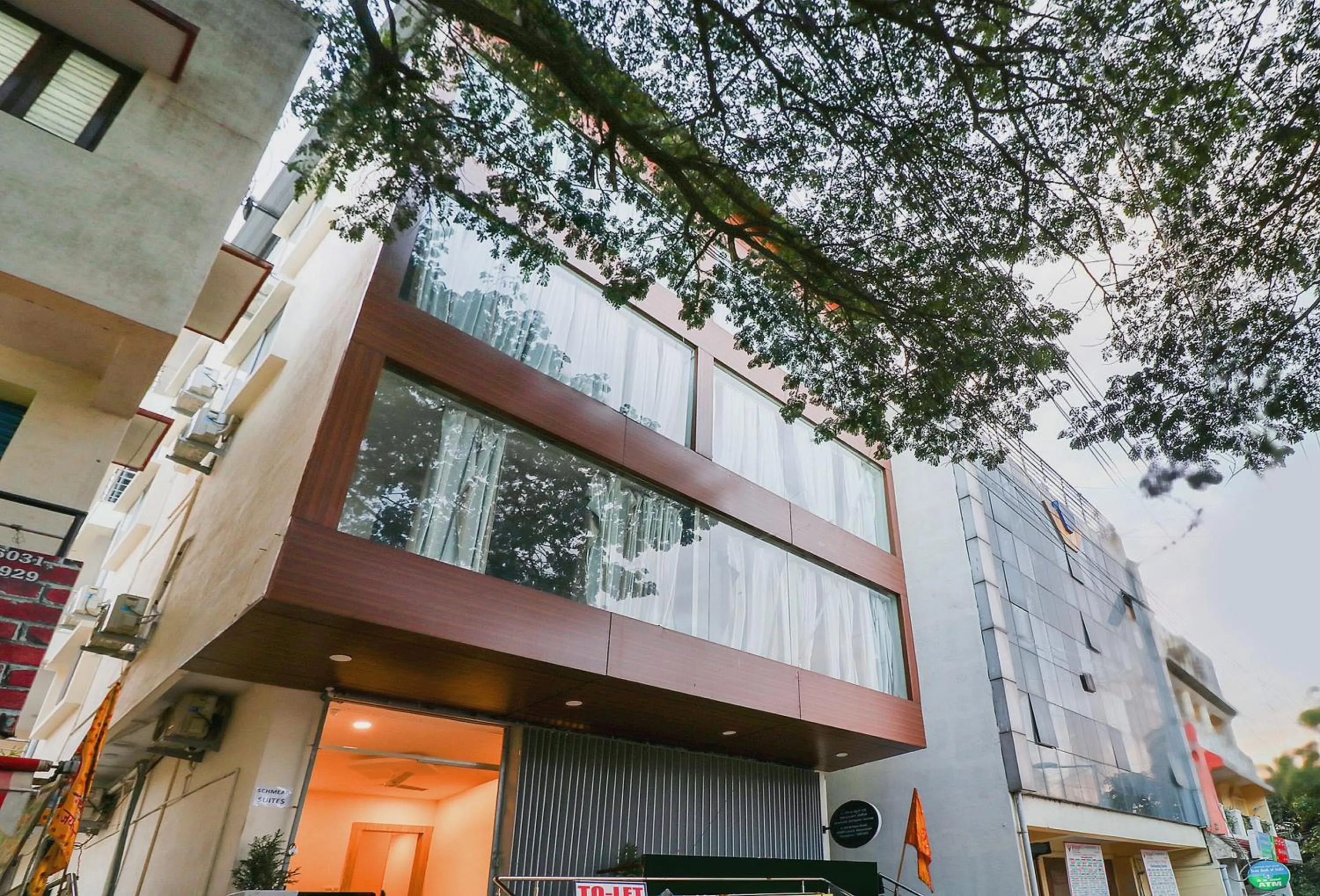 Facade/entrance in Capital O GN Suites