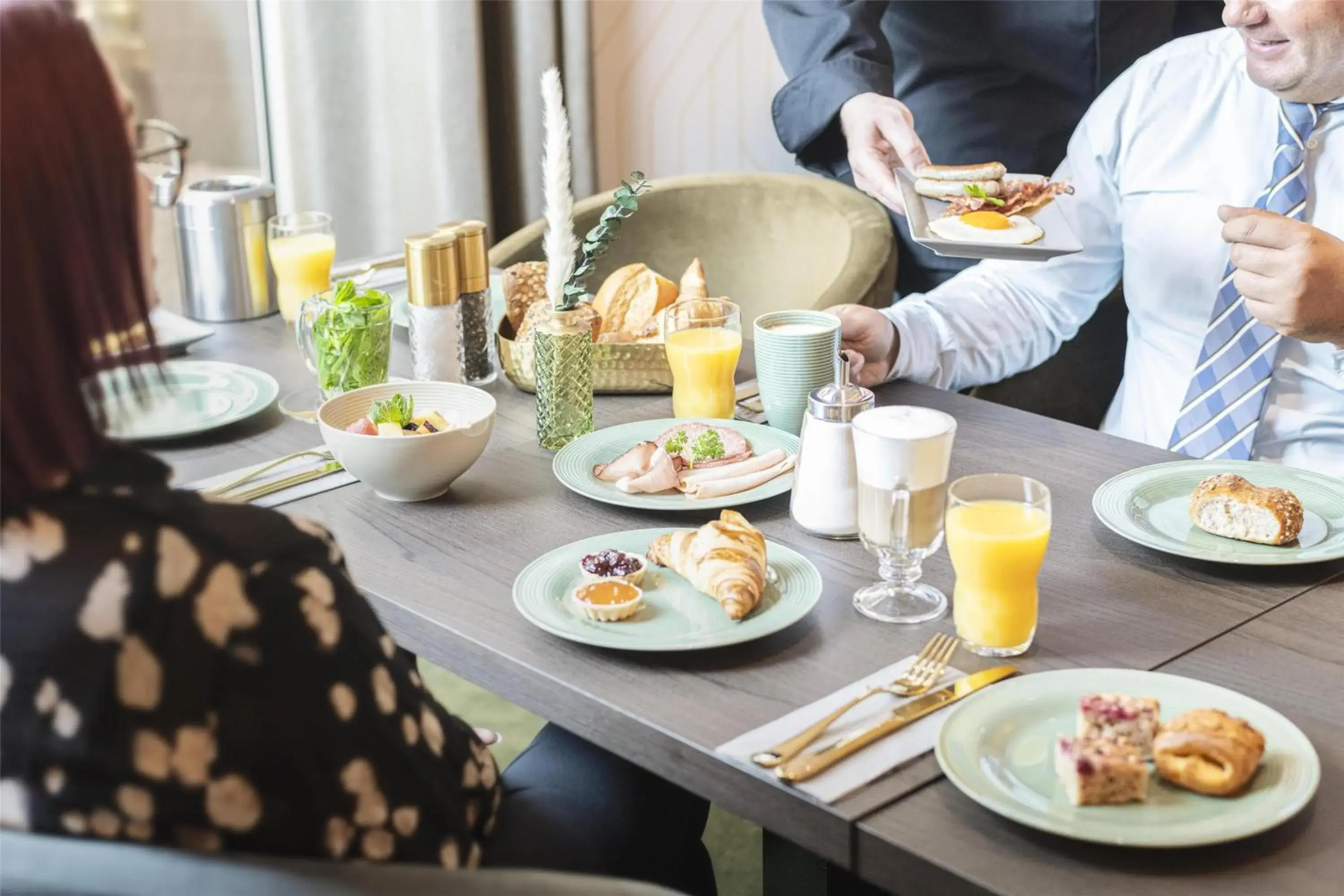 Food and drinks in Hotel Essener Hof; Sure Hotel Collection by Best Western Food and drinks in Hotel Essener Hof; Sure Hotel Collection by Best Western