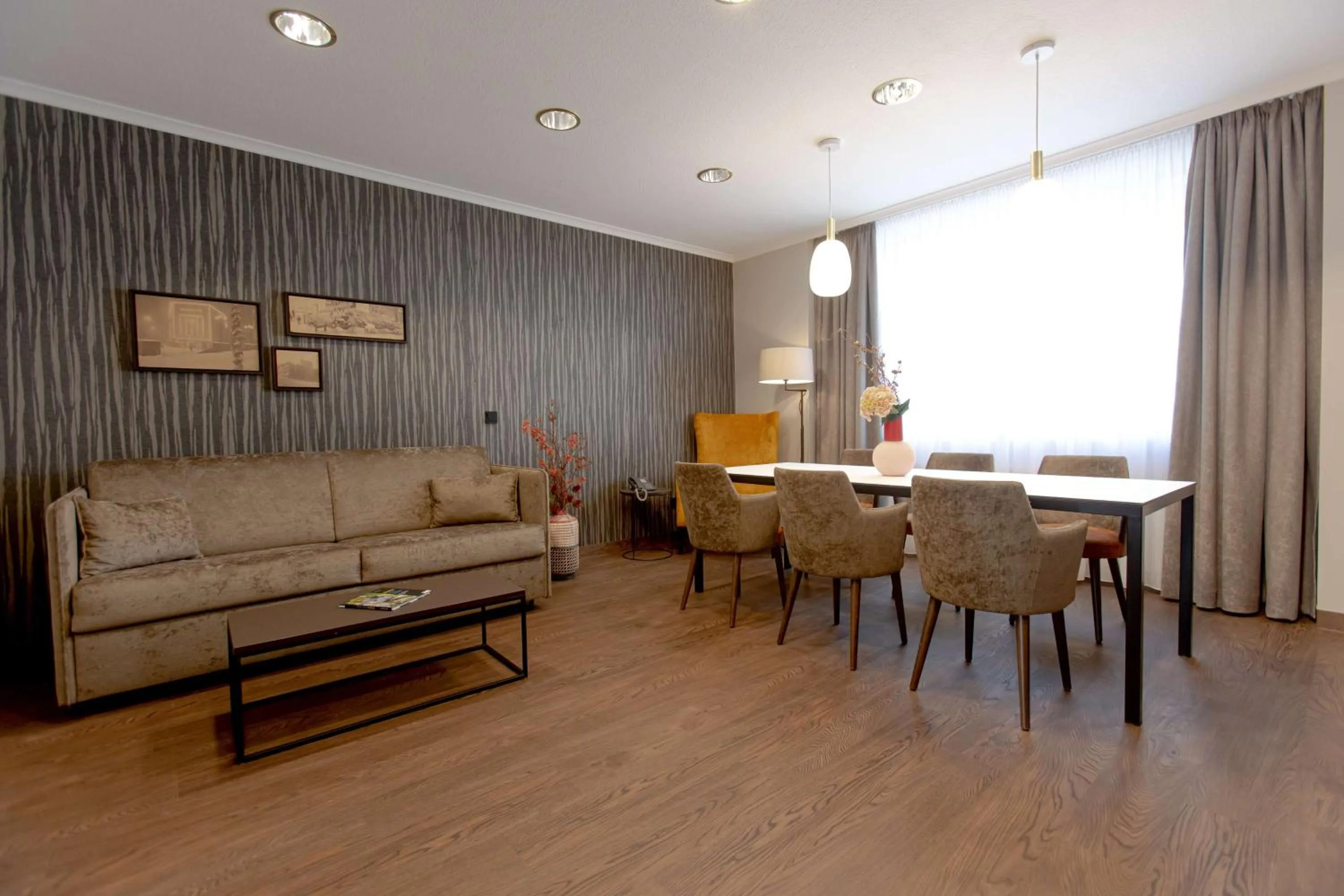 Meeting/conference room in Hotel Essener Hof; Sure Hotel Collection by Best Western