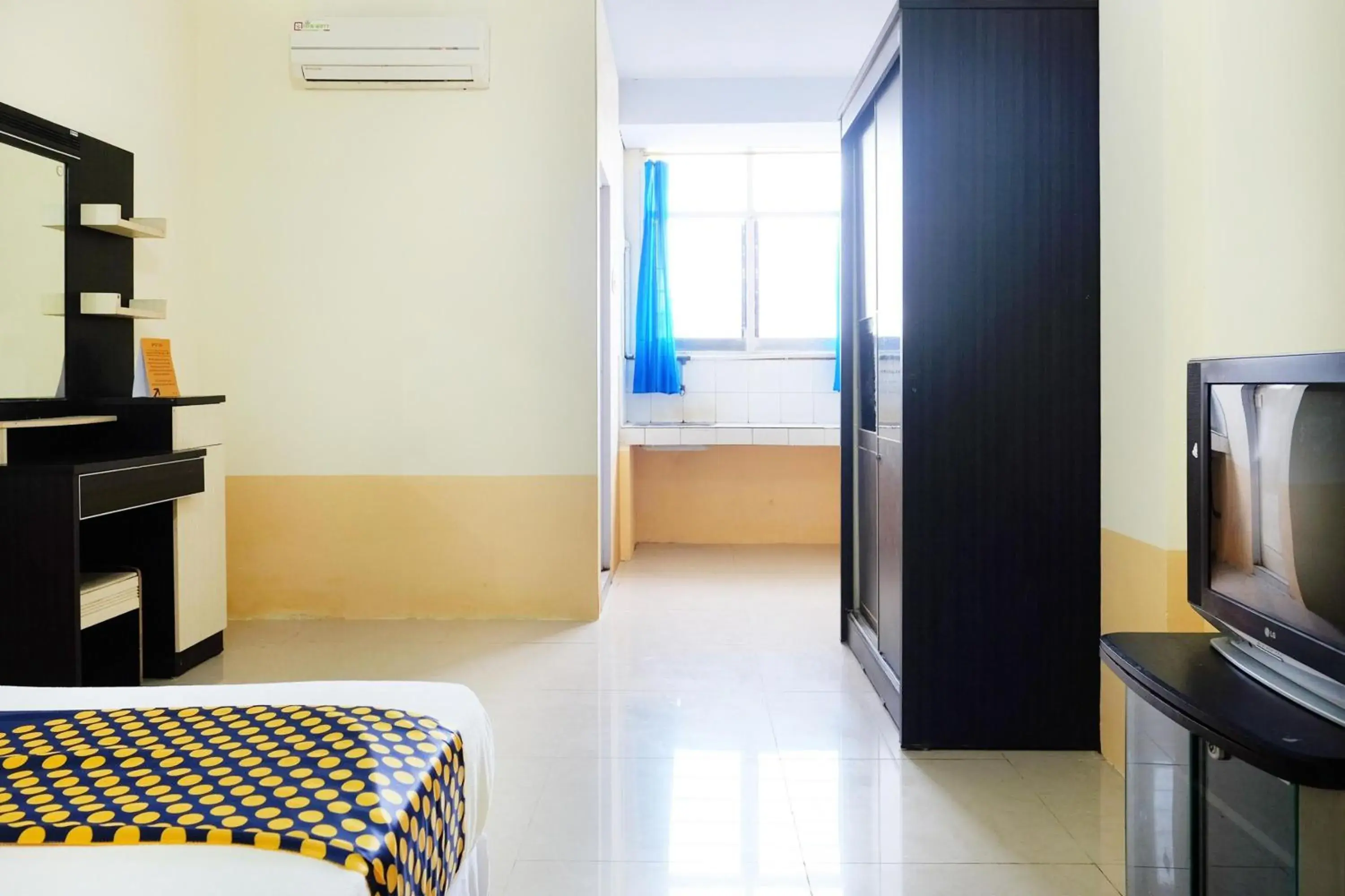 Bedroom in Hotel O Zn Guest House Bedroom in Hotel O Zn Guest House