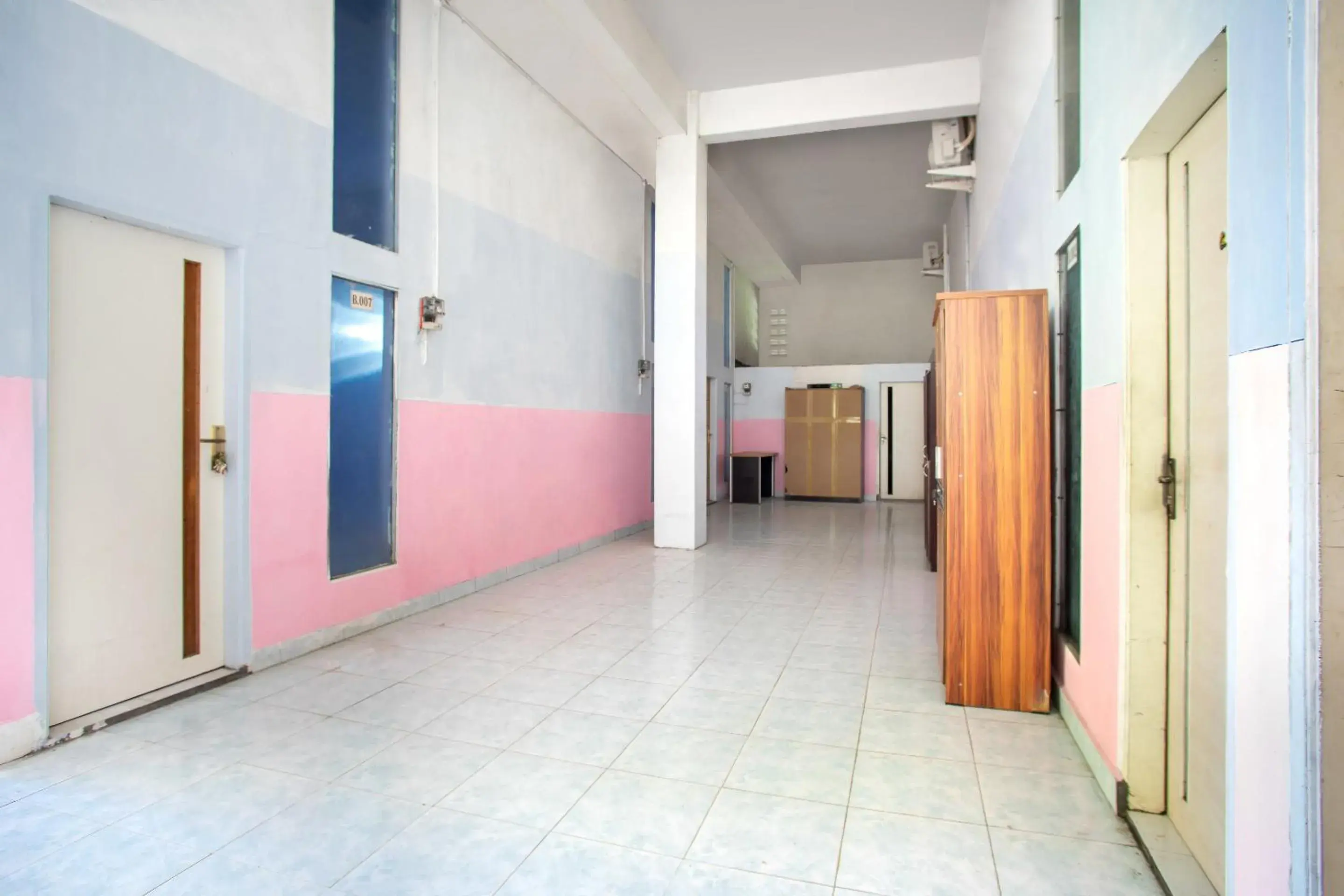 Lobby or reception in Hotel O Ibma Smart Syariah Lobby or reception in Hotel O Ibma Smart Syariah