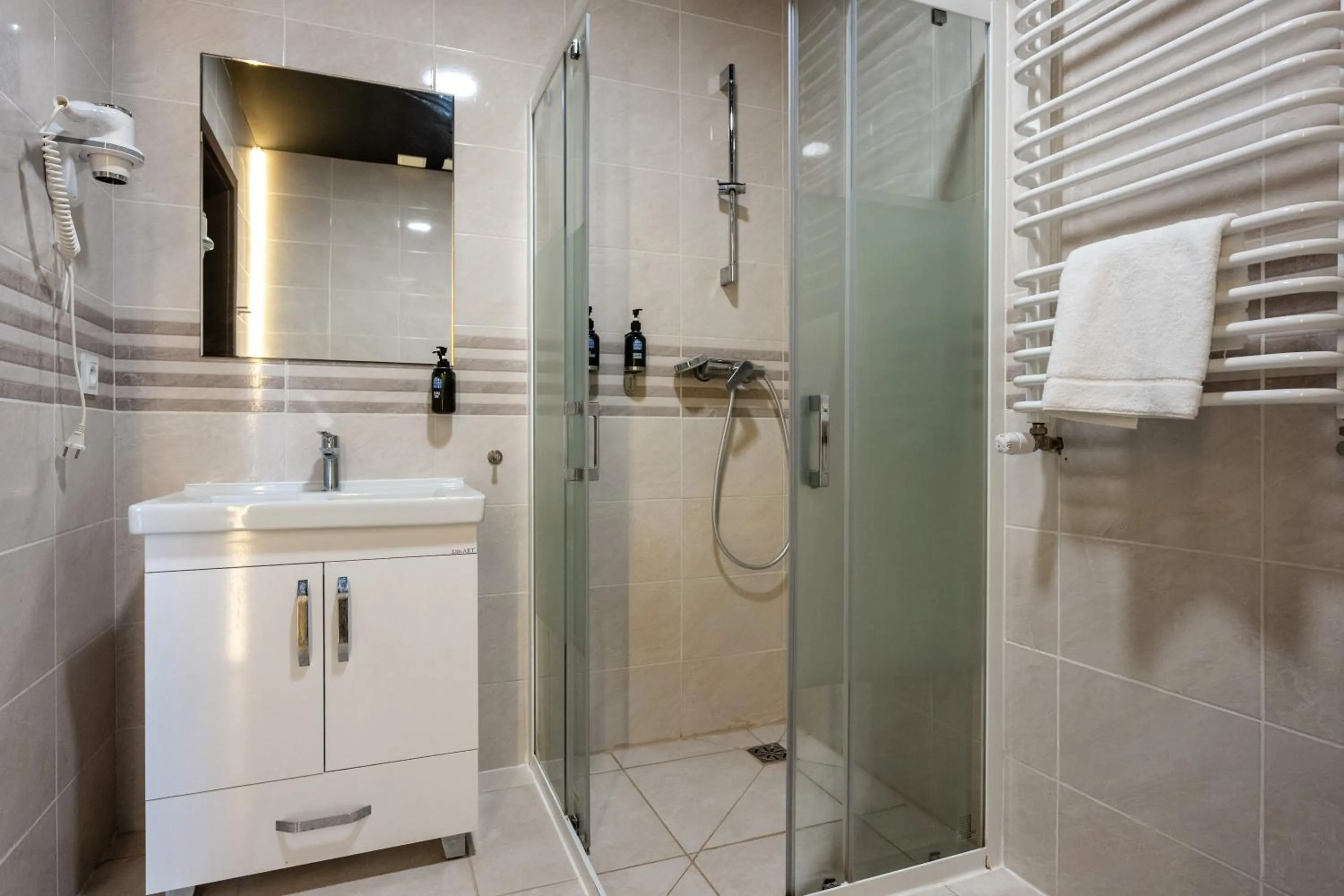 Bathroom in Wesoła Apartamenty