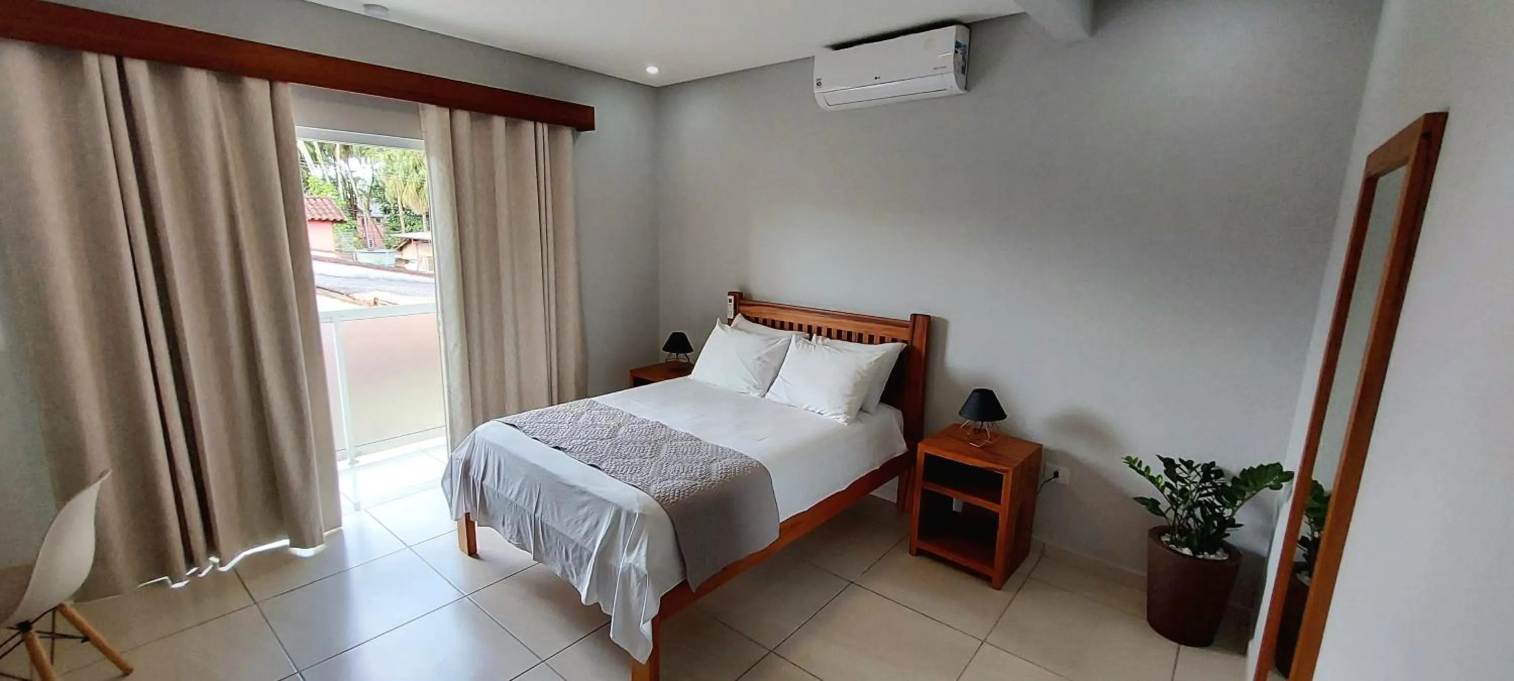 Bed in Pousada das Saíras