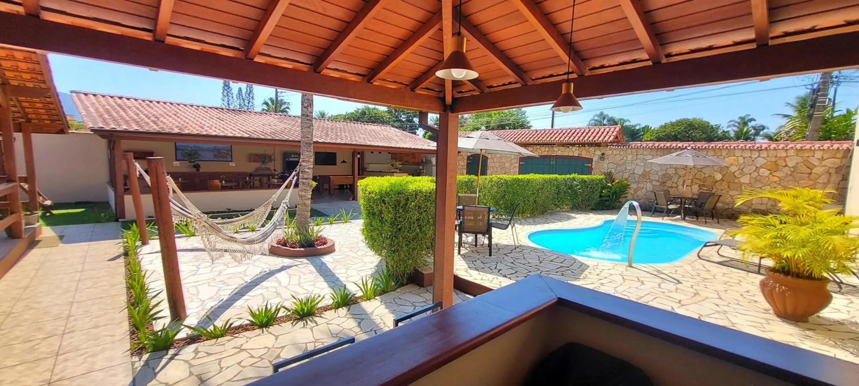 Garden view in Pousada das Saíras