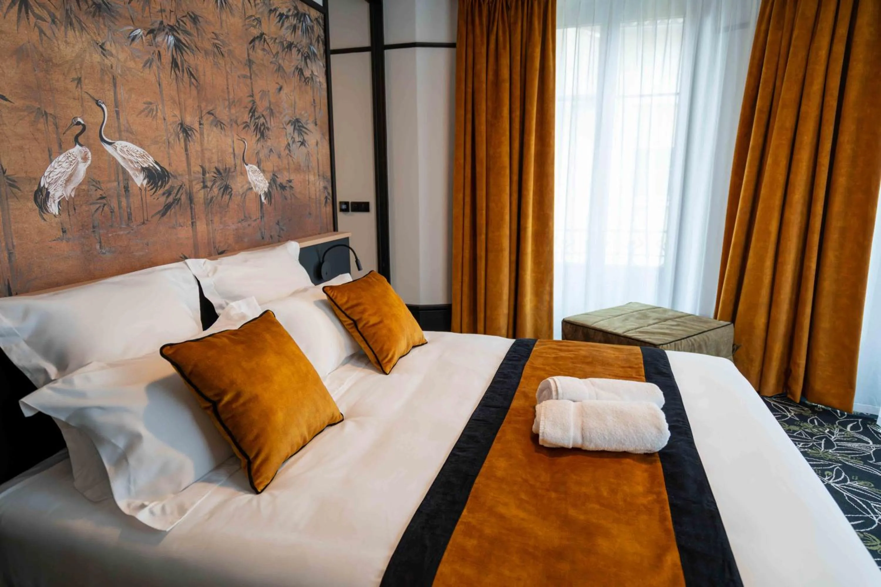 Photo of the whole room, Bed in Hôtel et Restaurant Le Regina