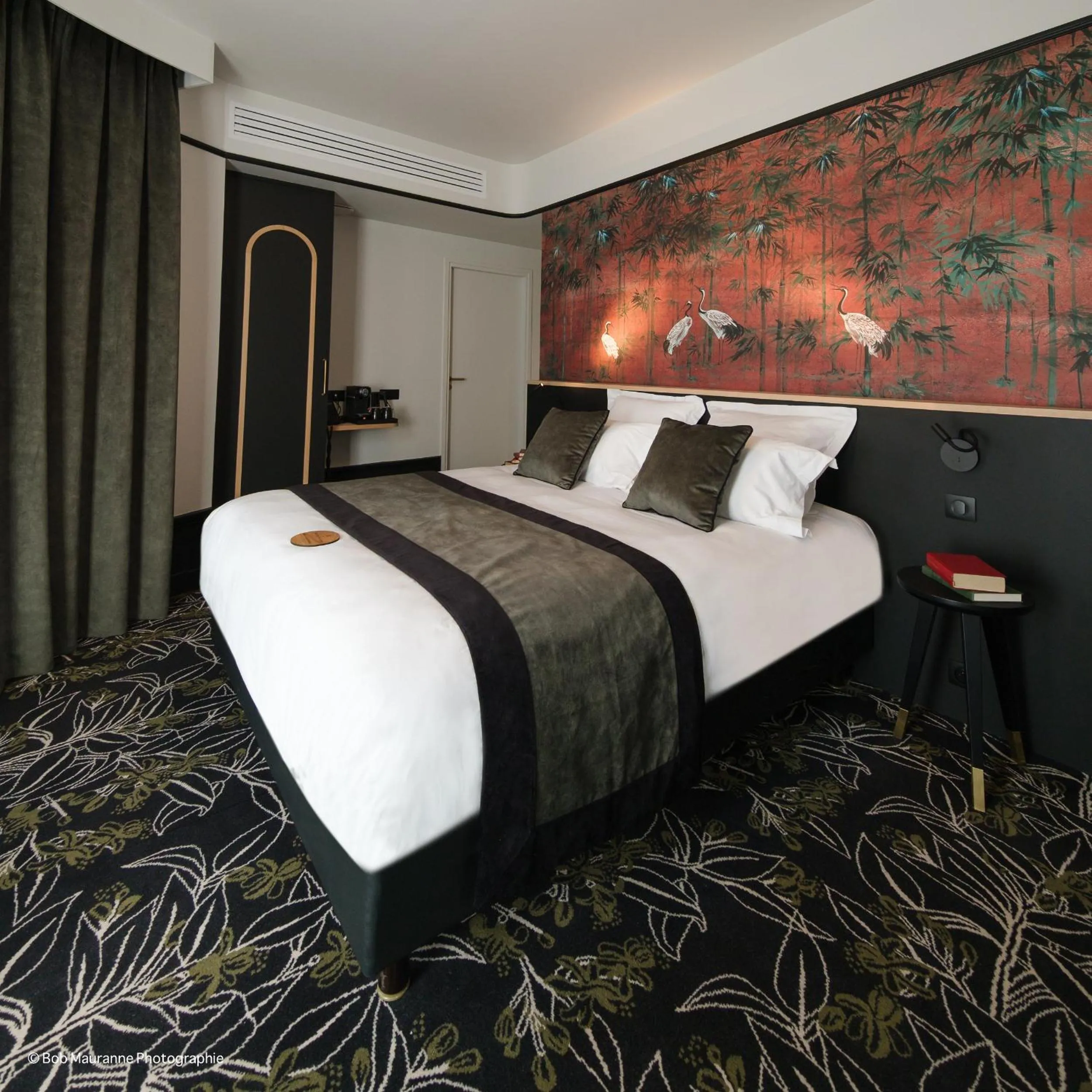 Bed in Hôtel et Restaurant Le Regina