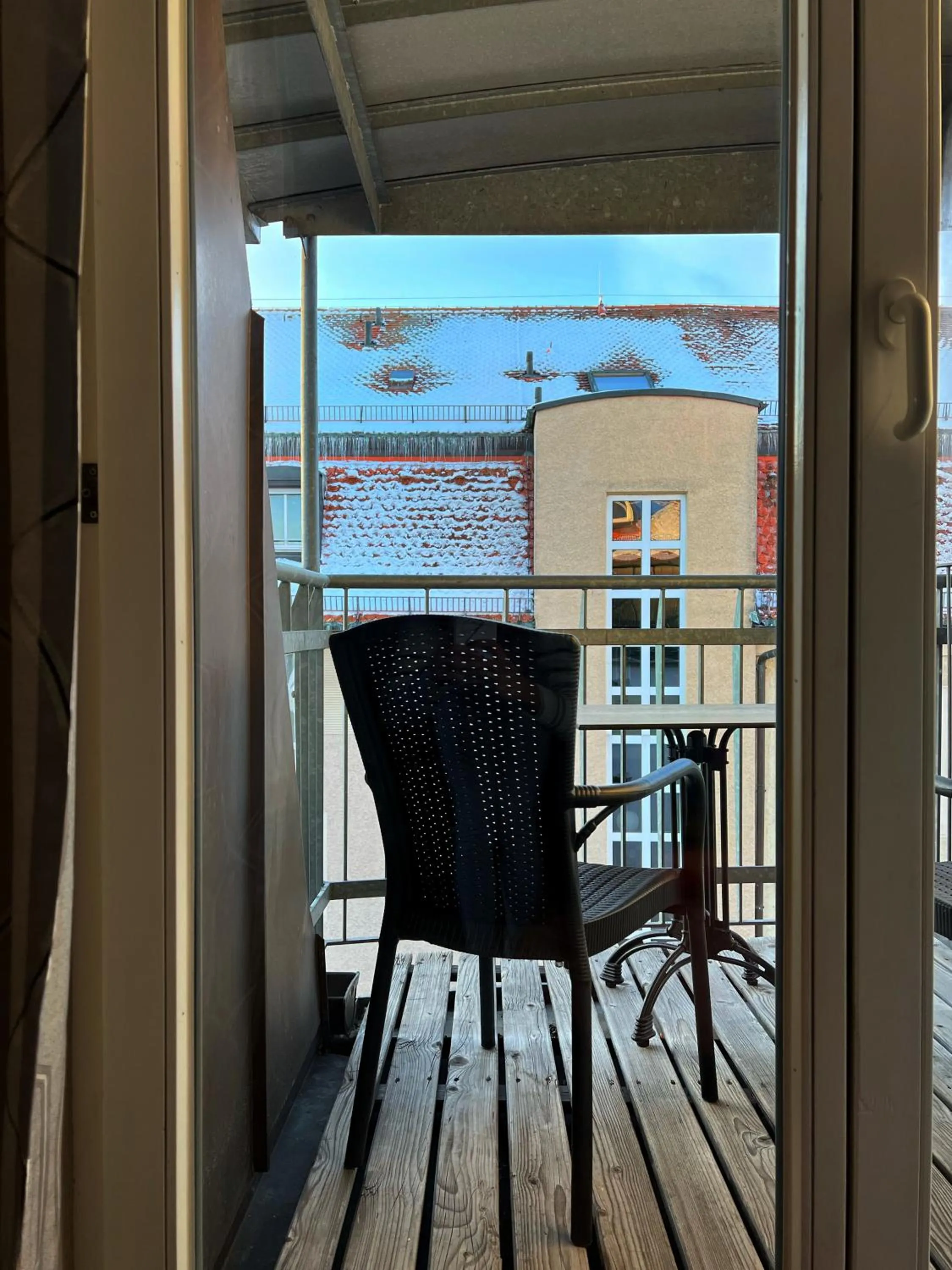 Quiet street view in Hotel Prinz