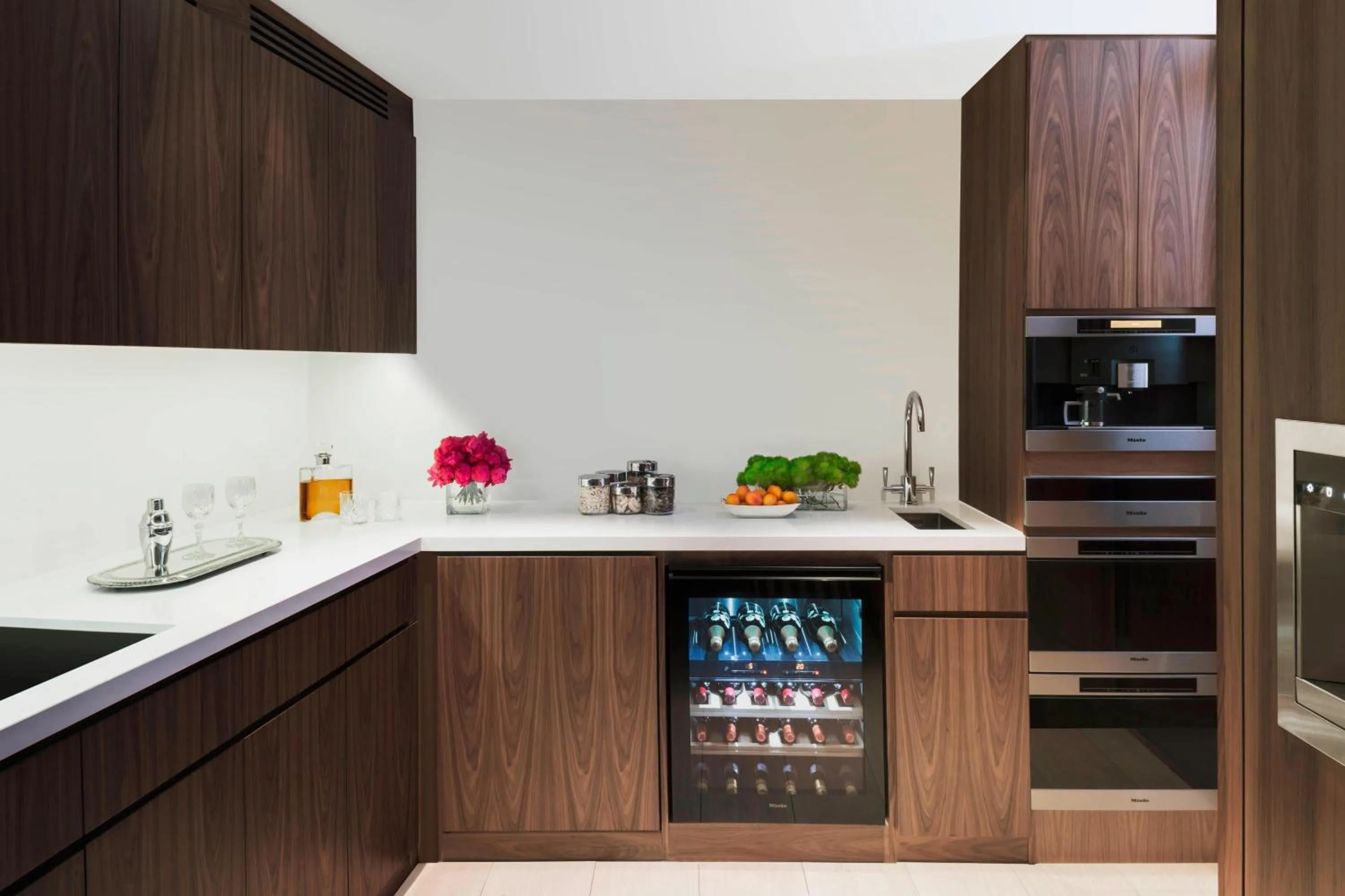 Kitchen or kitchenette in The London EDITION