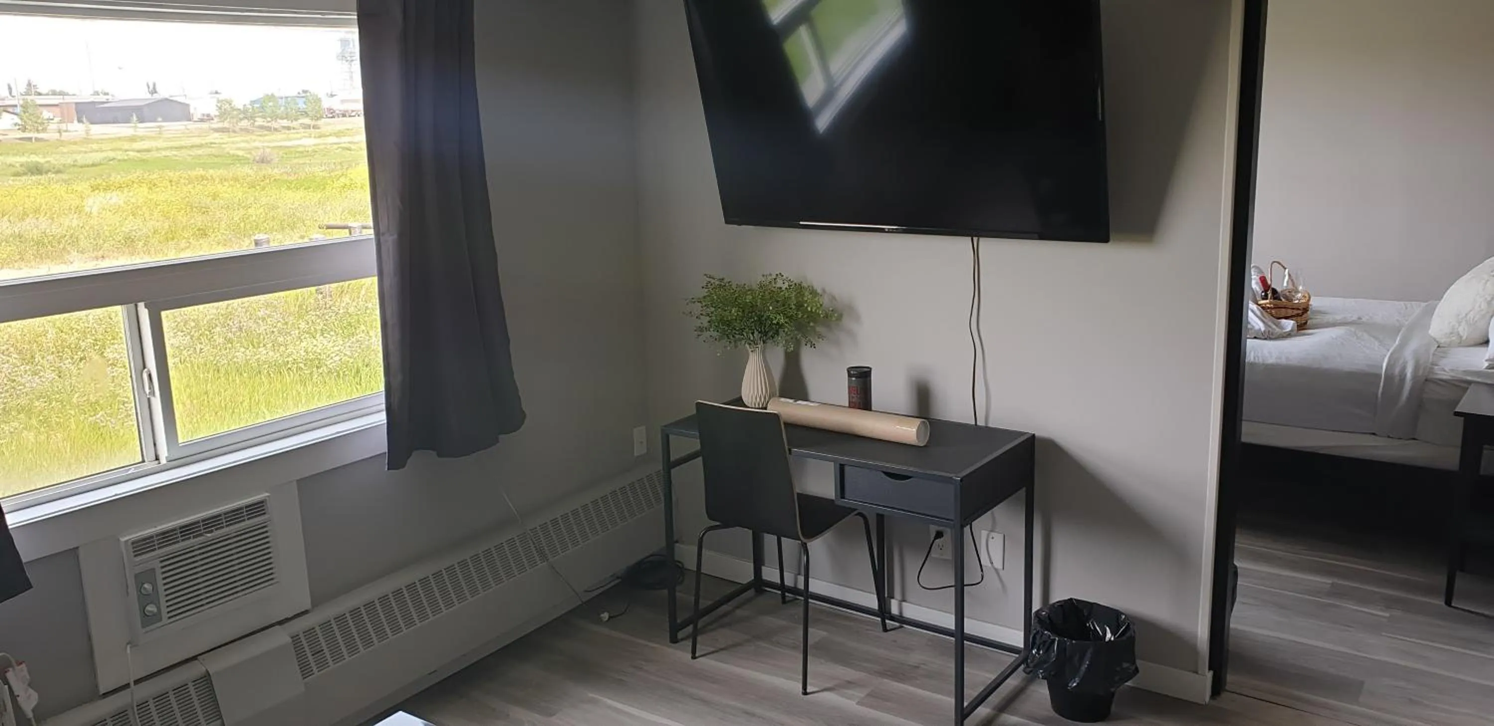 TV and multimedia in New Frontier Hotel