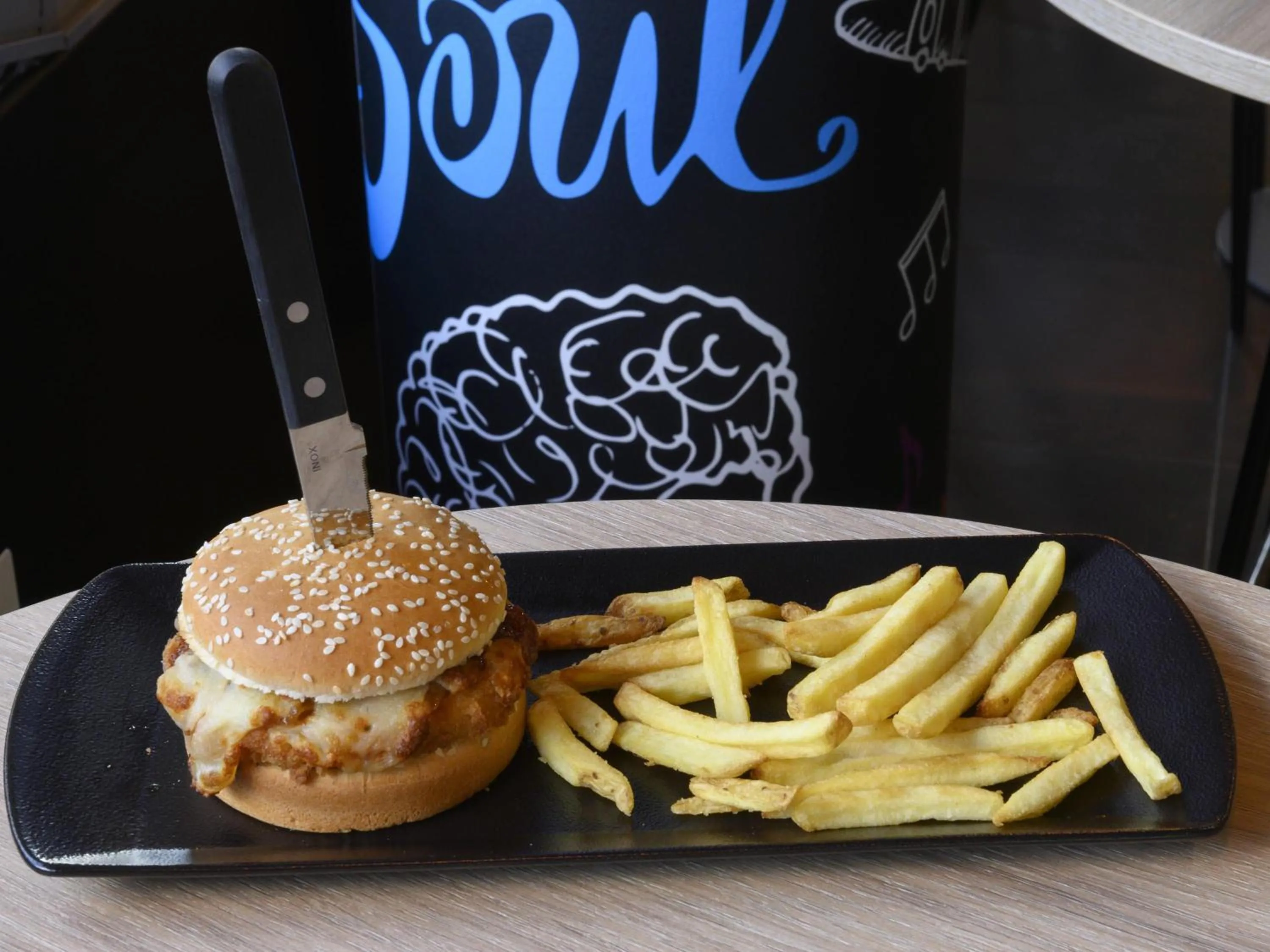 Restaurant/places to eat in Greet Hotel Evreux Centre - Route de Normandie by Accor