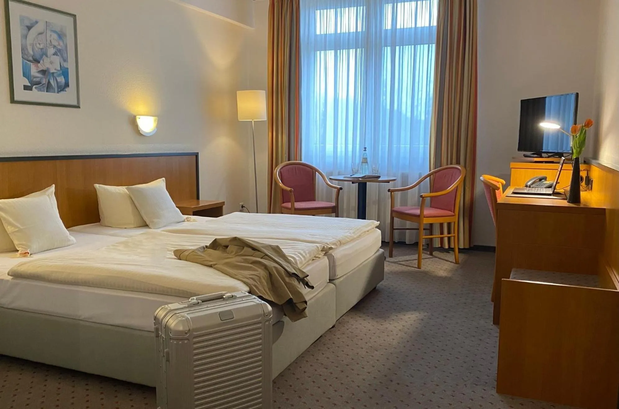 Photo of the whole room, Bed in Andersen Hotel Birkenwerder