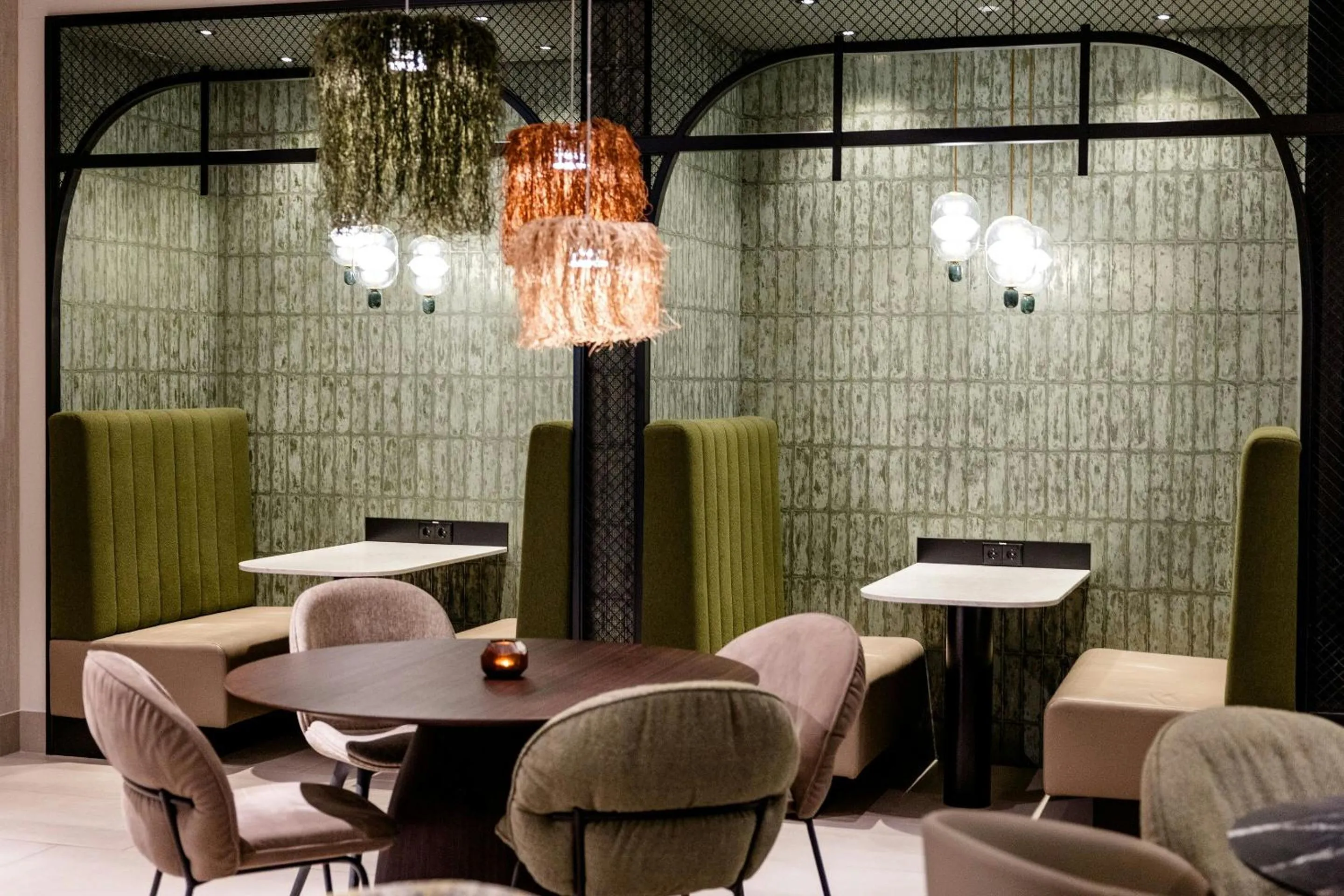 Lounge or bar in Motel One Frankfurt-Hauptbahnhof