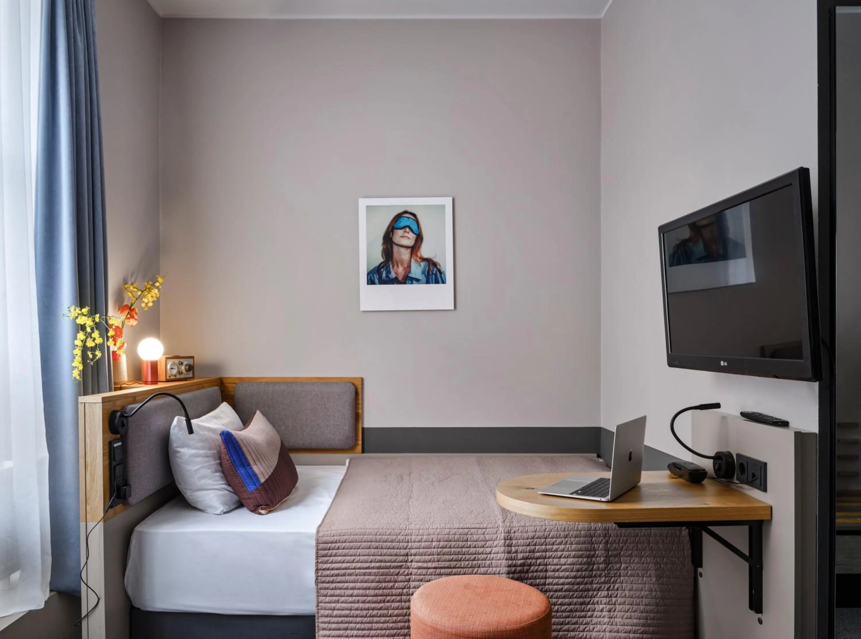 Photo of the whole room in Flemings Hotel Frankfurt-Central