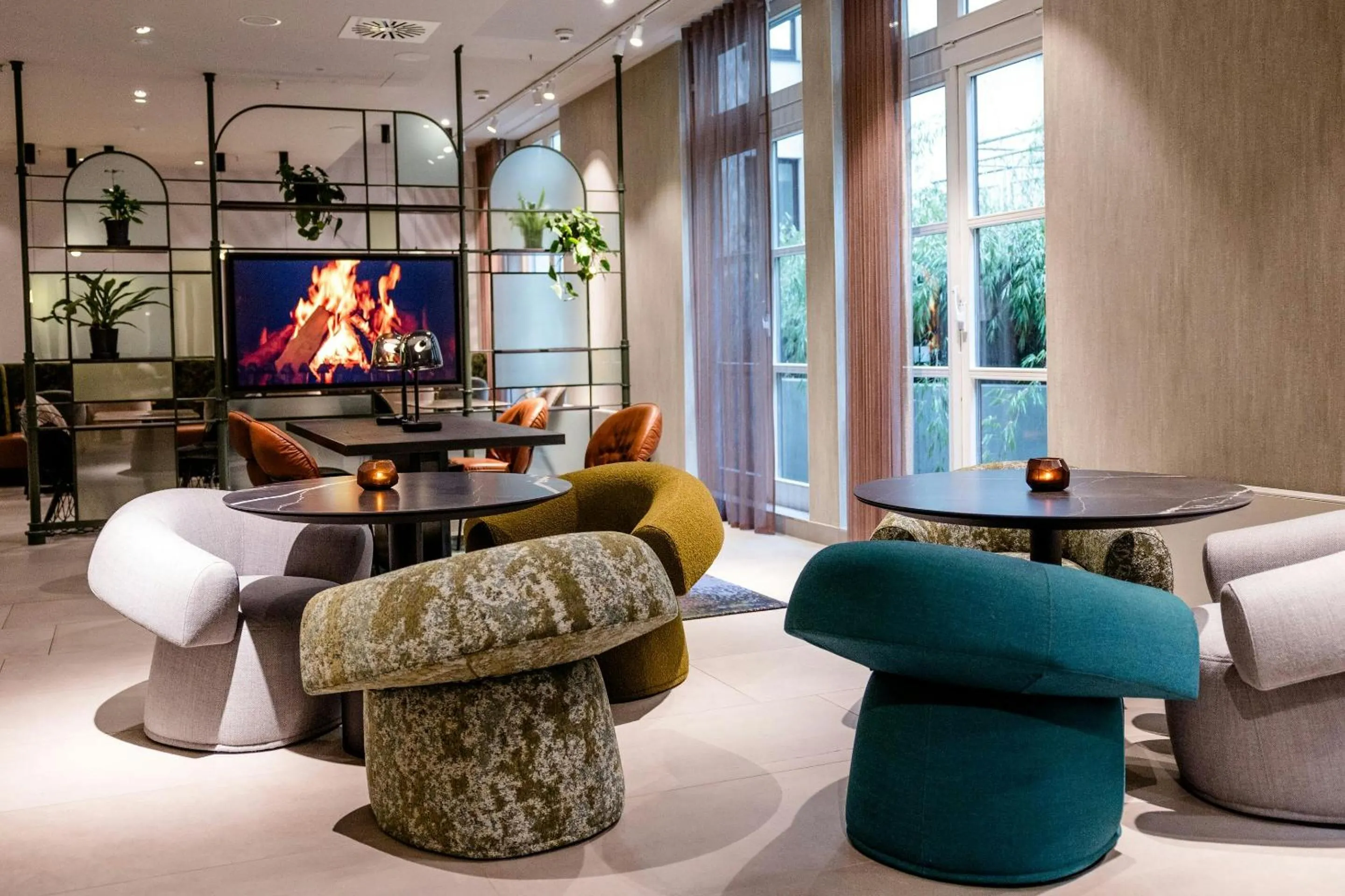 Lounge or bar in Motel One Frankfurt-Hauptbahnhof