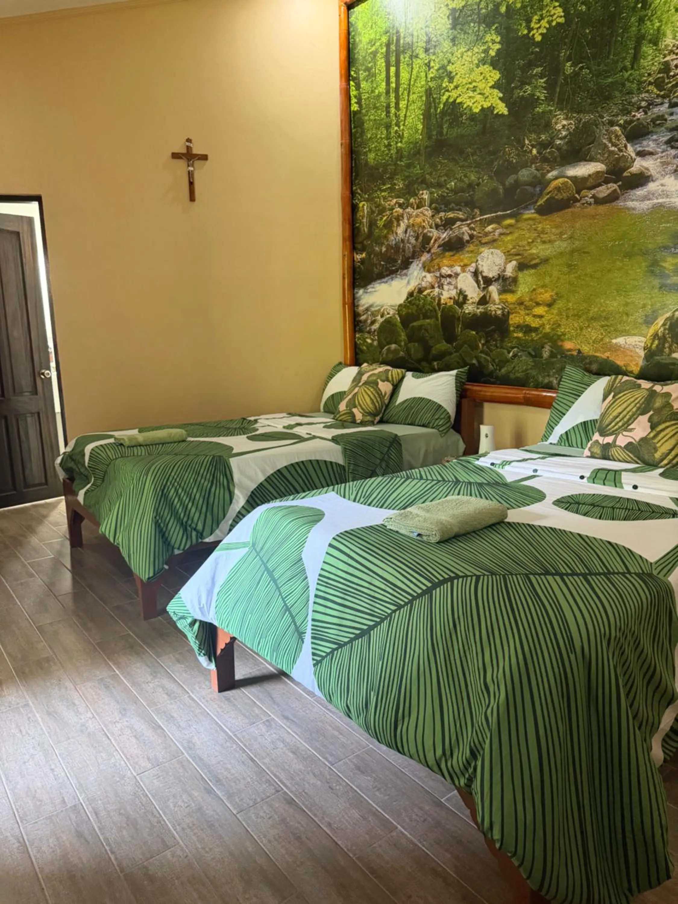 Bed in Pulangbato Falls Mountain Resort