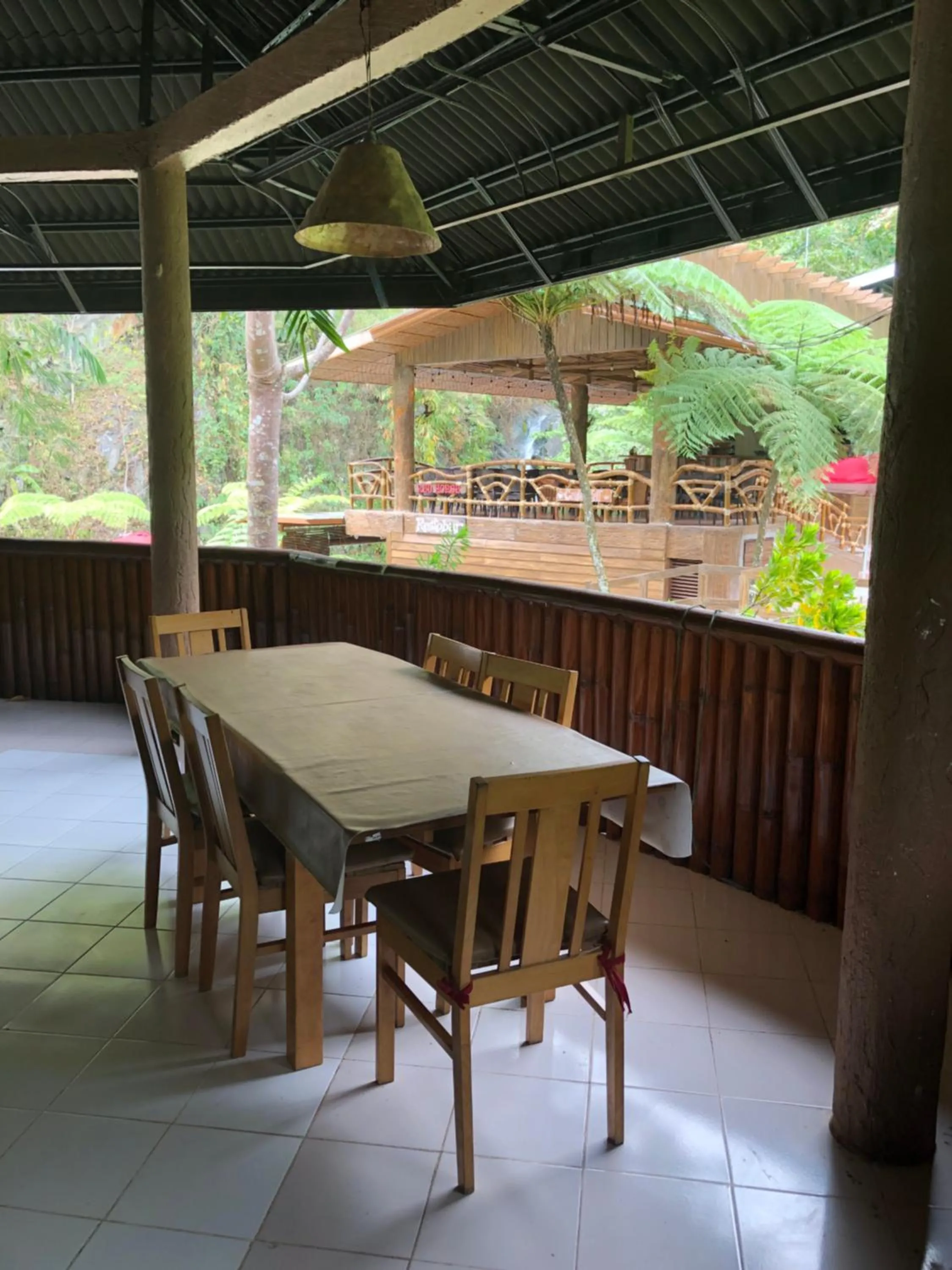 Pulangbato Falls Mountain Resort