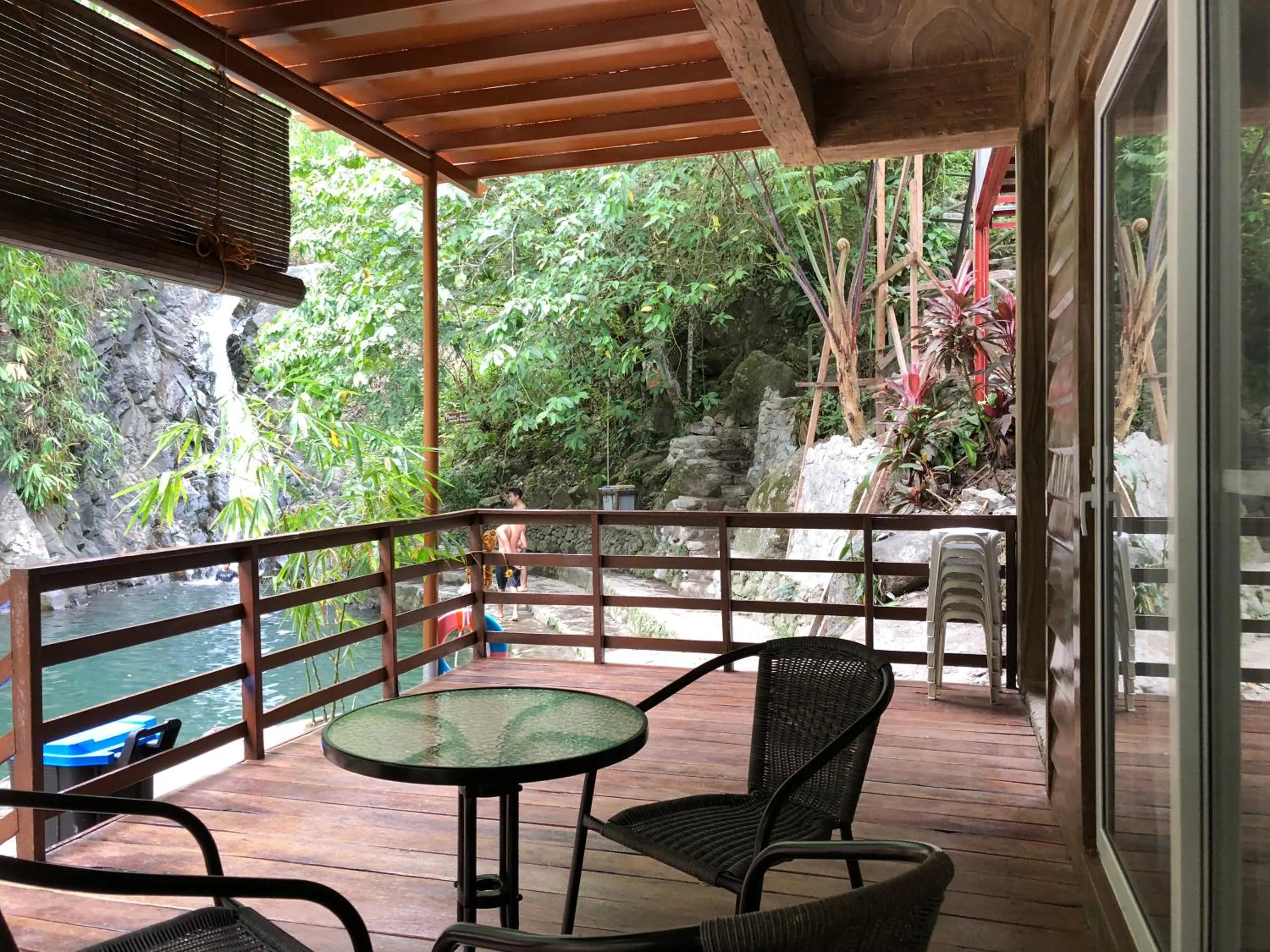 Pulangbato Falls Mountain Resort
