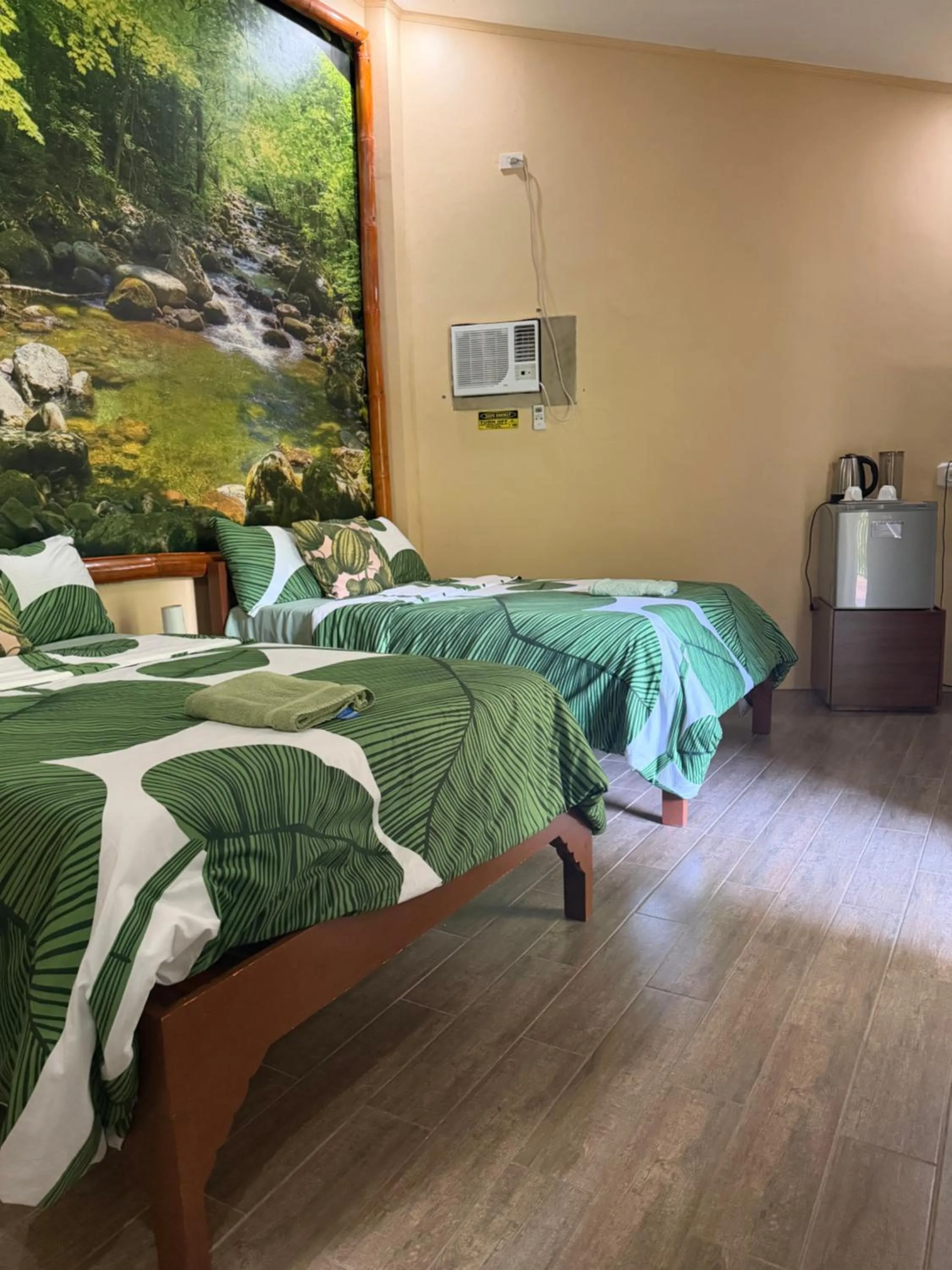 Bed in Pulangbato Falls Mountain Resort