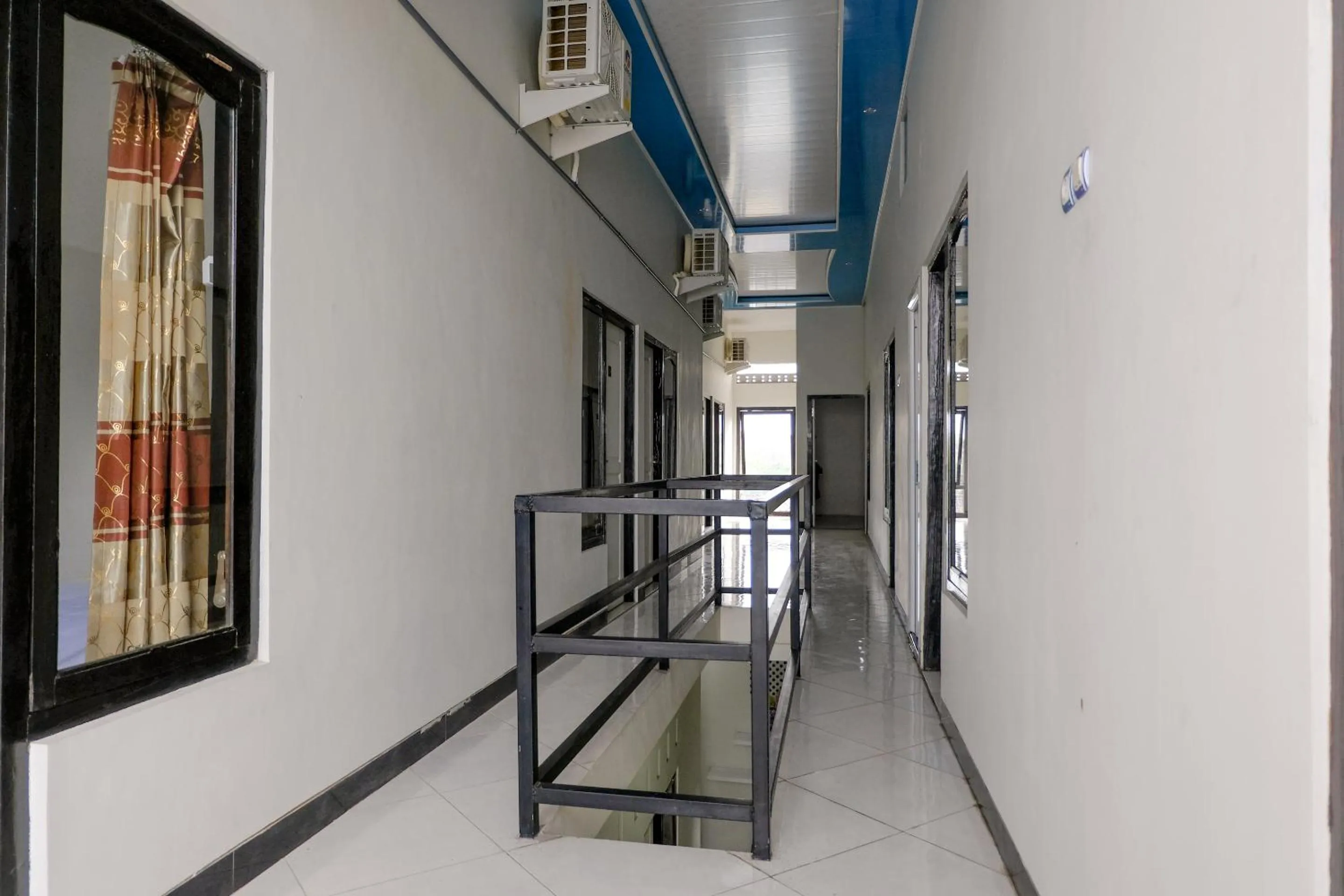 Other in SPOT ON 2723 Gatsu Kost