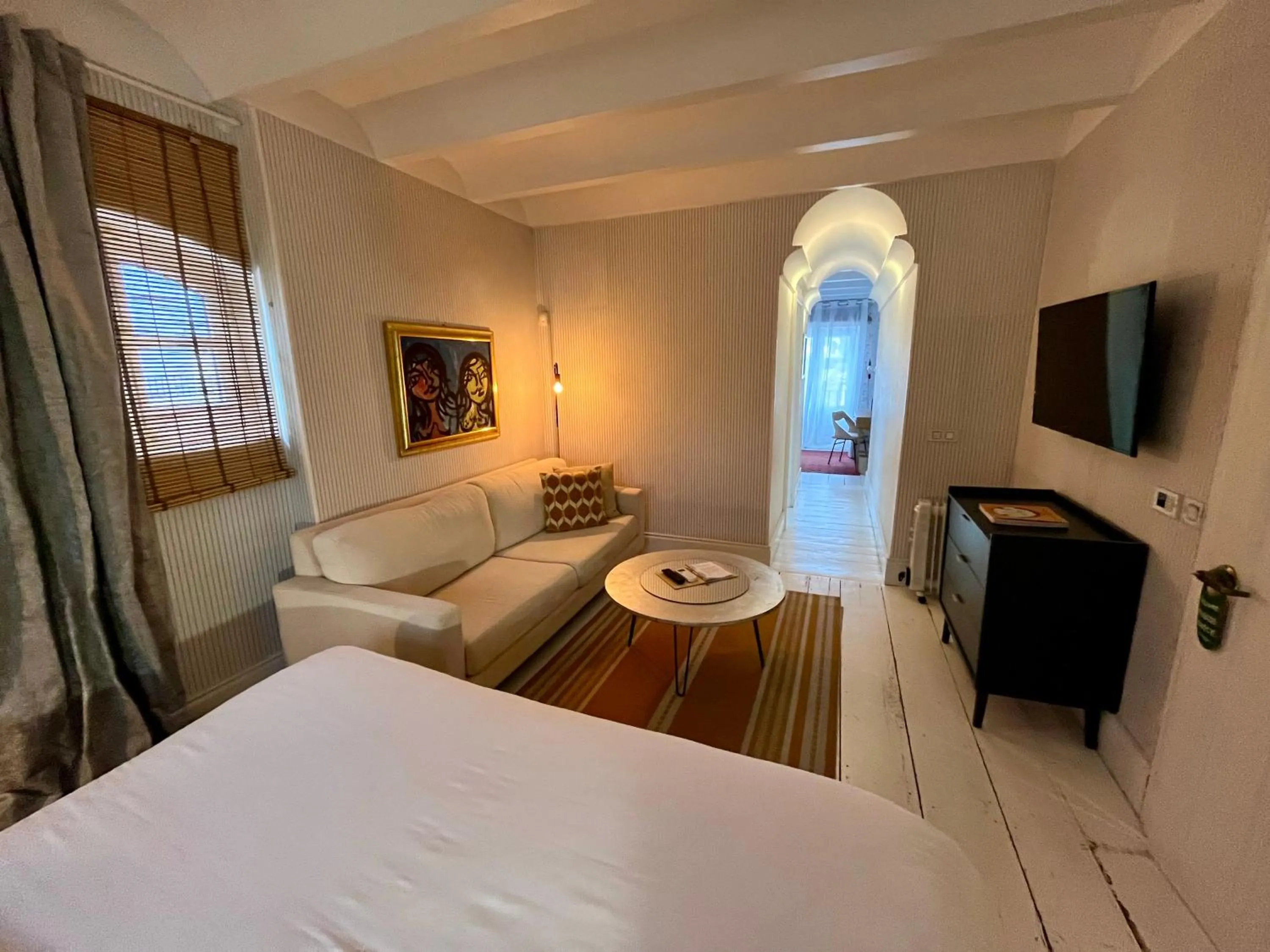 View (from property/room), Bed in The Pearl - Marbella