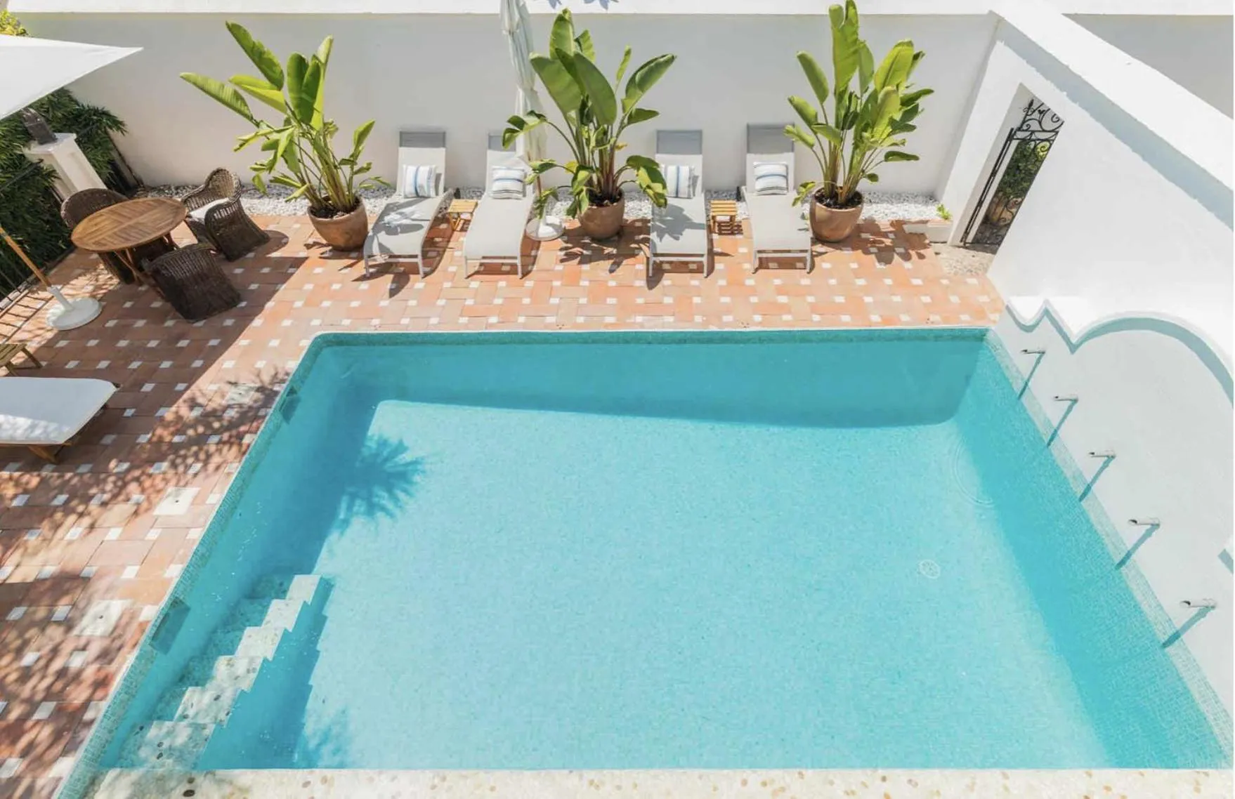 Swimming pool in The Pearl - Marbella