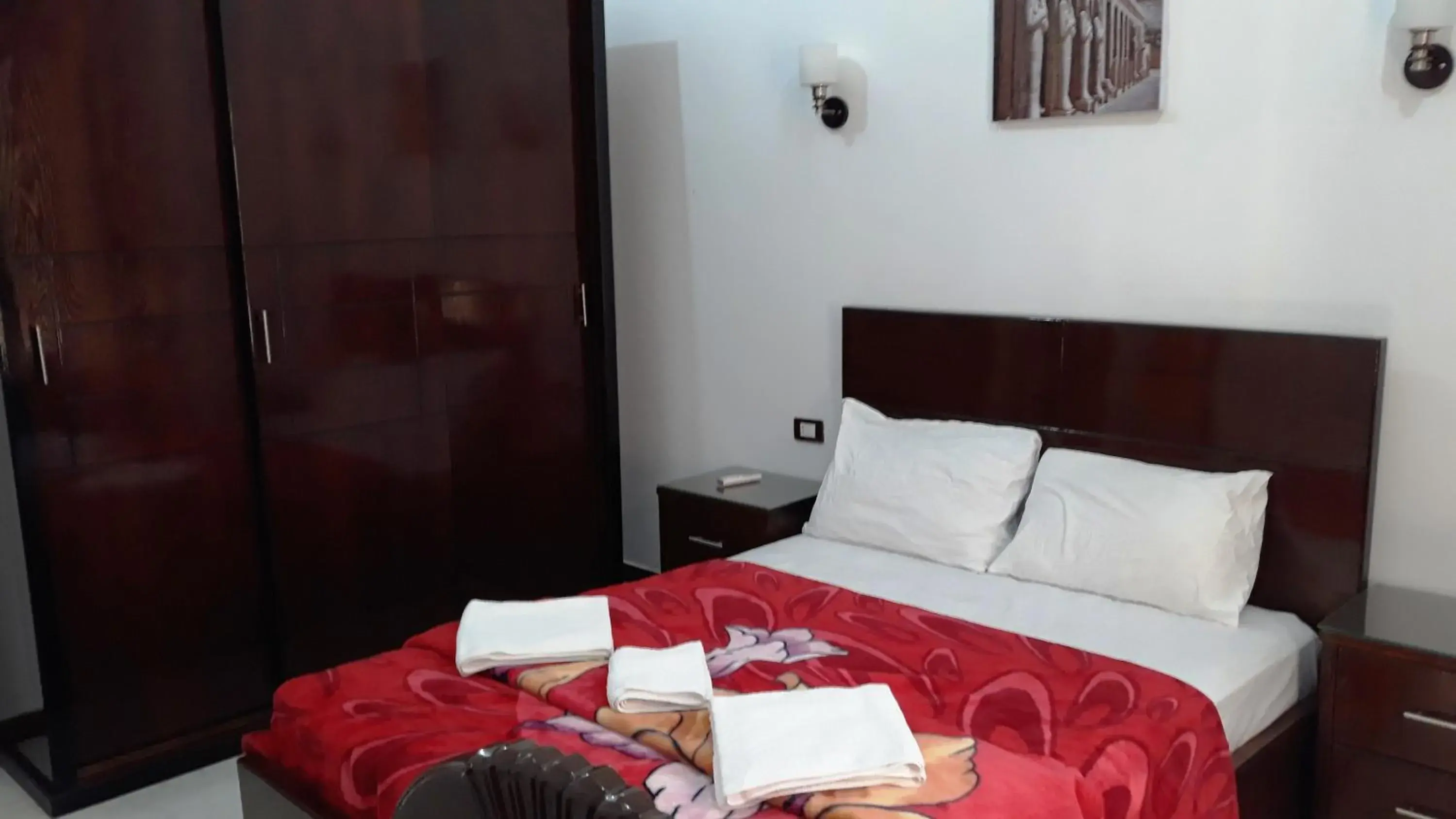 Two-Bedroom Apartment in New Modern Flats Two-Bedroom Apartment in New Modern Flats