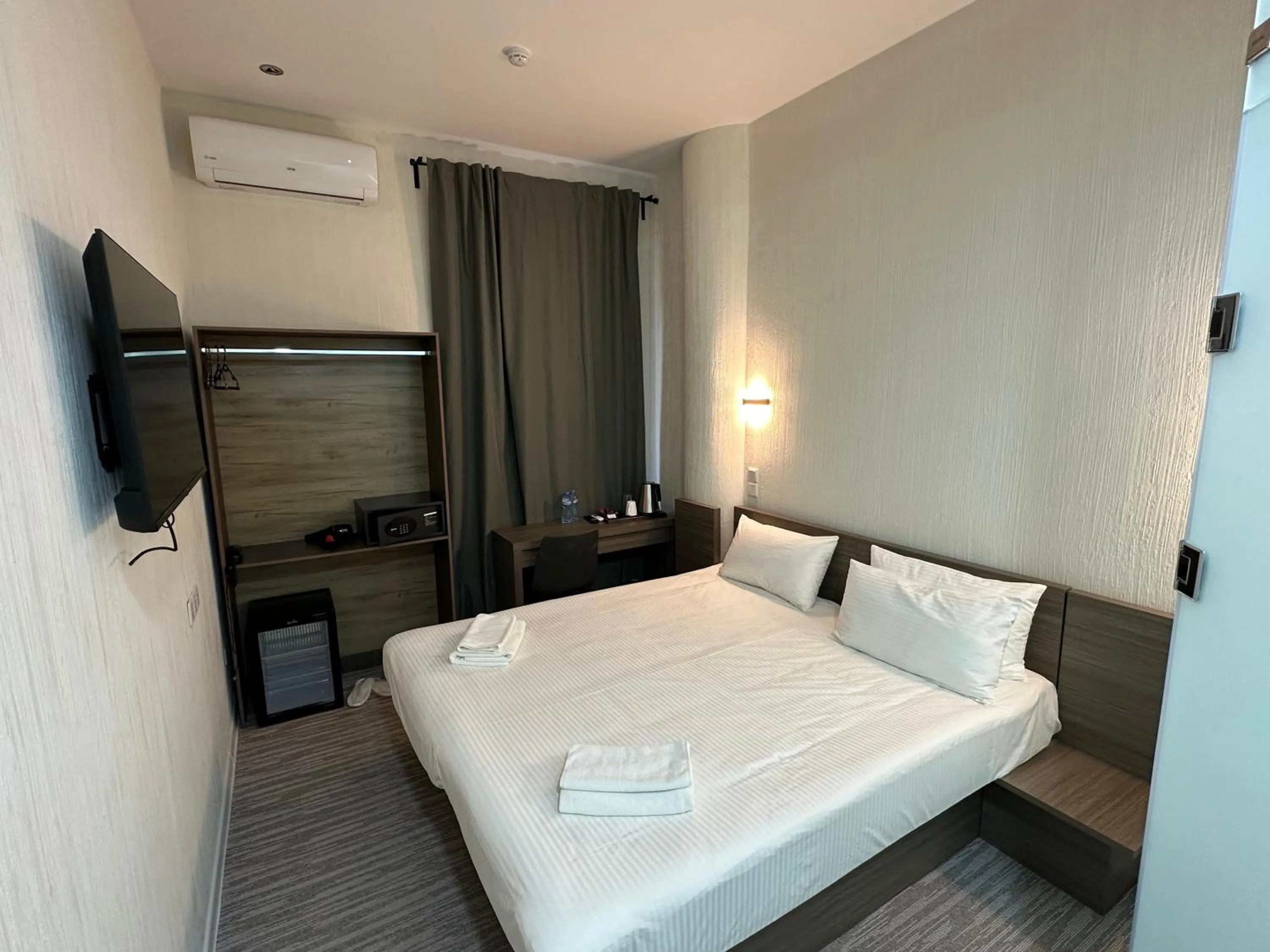 Bed in City Centre Hotel