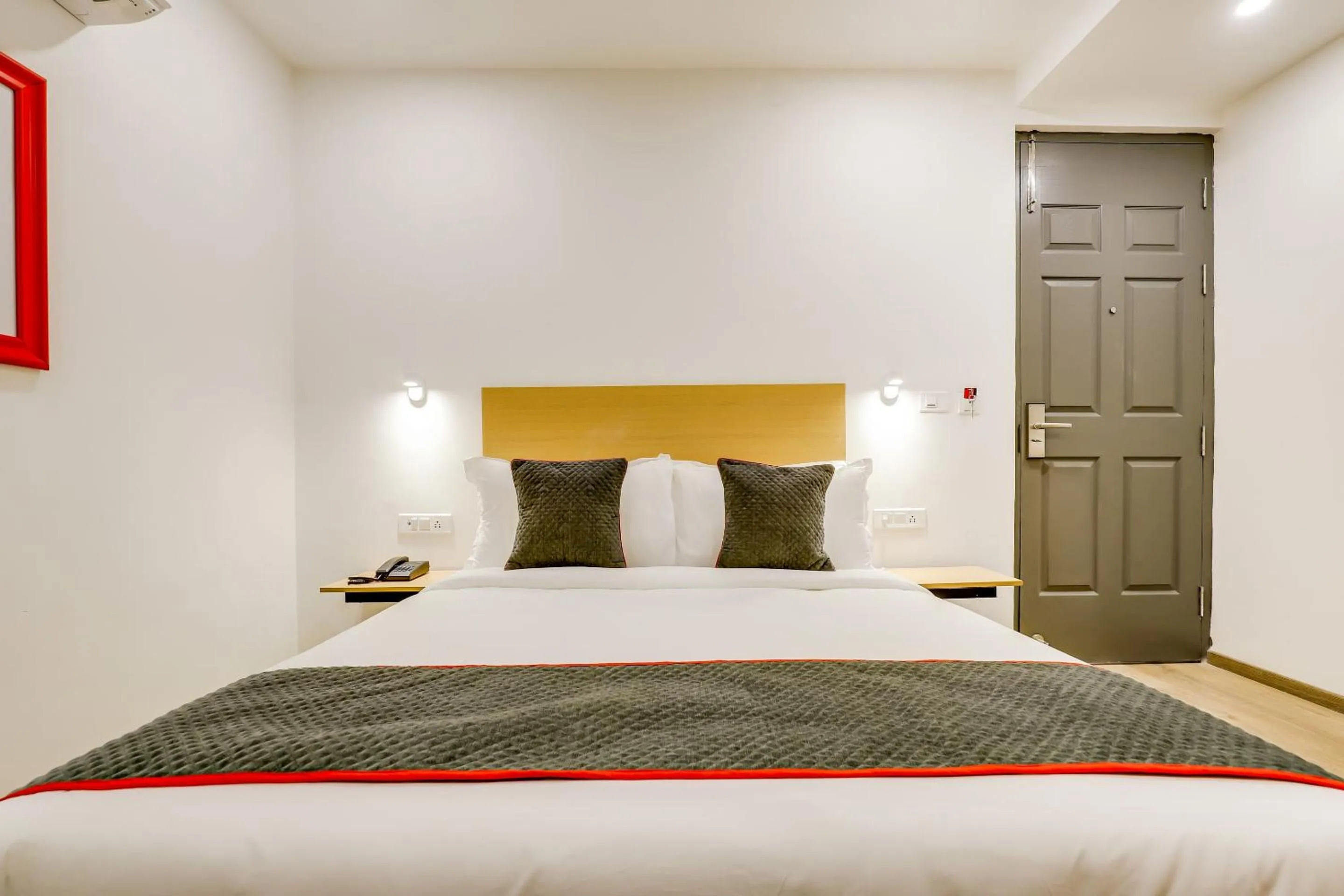 Bedroom, Bed in Townhouse Siddharth Vihar Ghaziabad