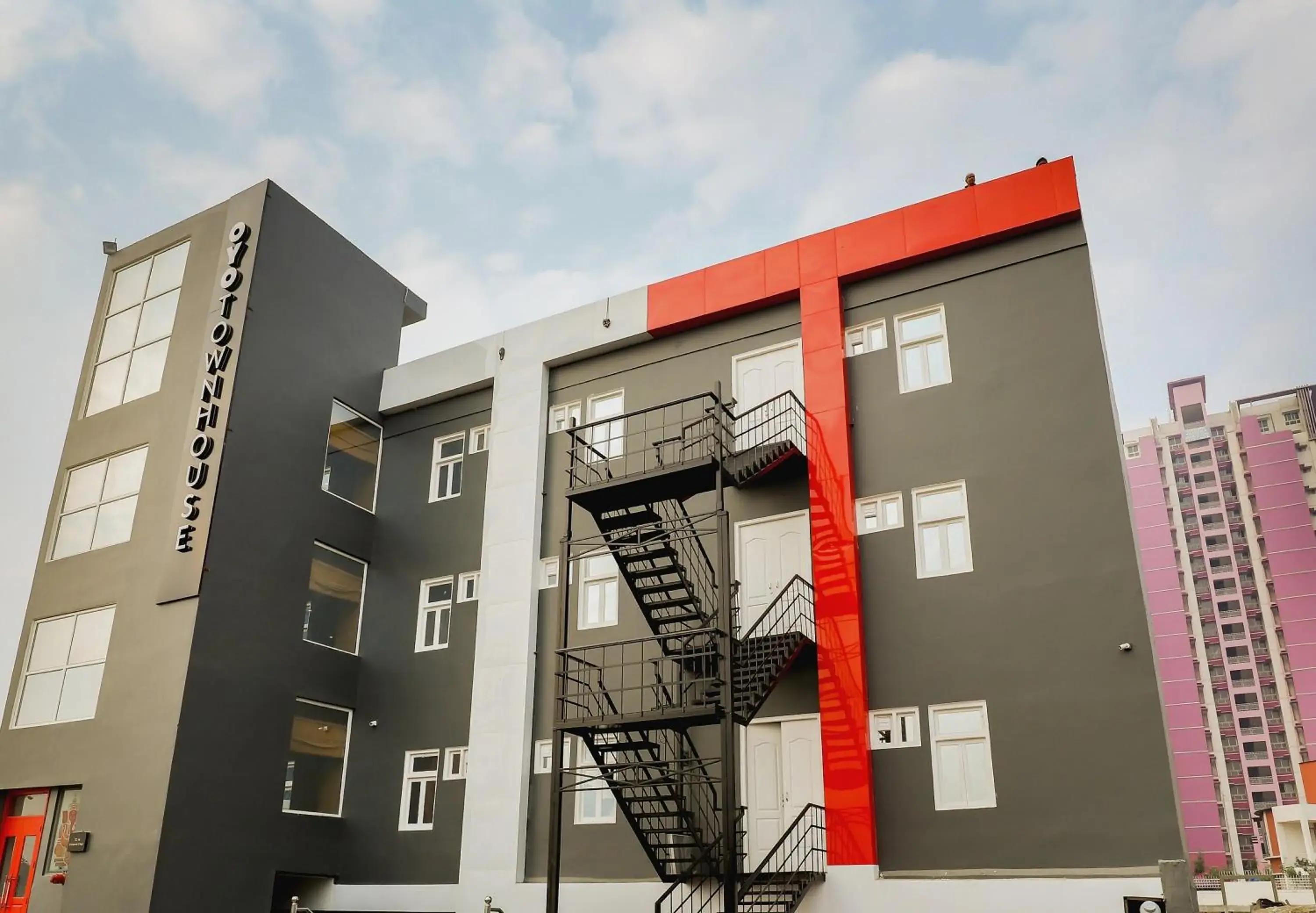 Facade/entrance in Townhouse Siddharth Vihar Ghaziabad Facade/entrance in Townhouse Siddharth Vihar Ghaziabad