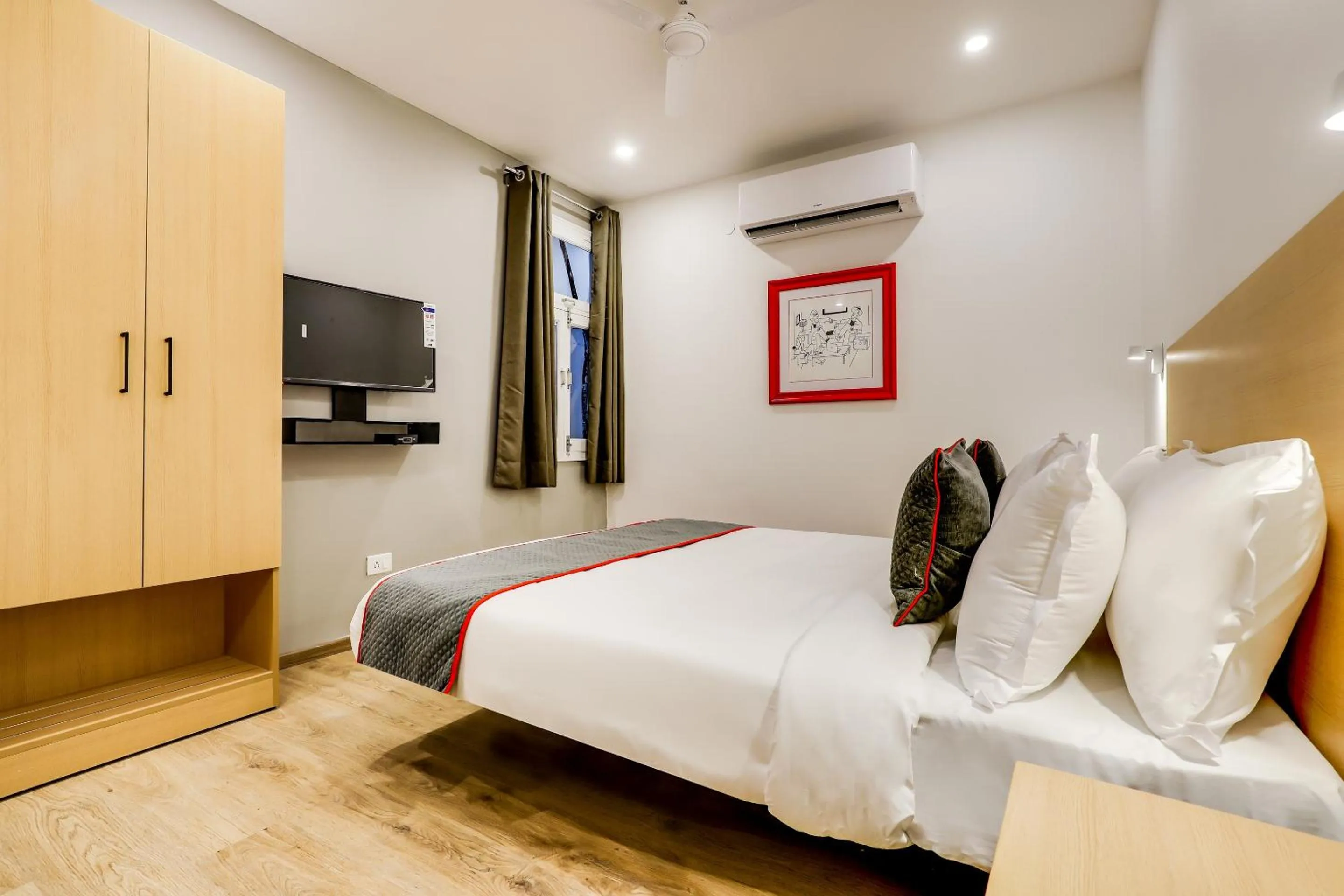 Bedroom, Bed in Townhouse Siddharth Vihar Ghaziabad