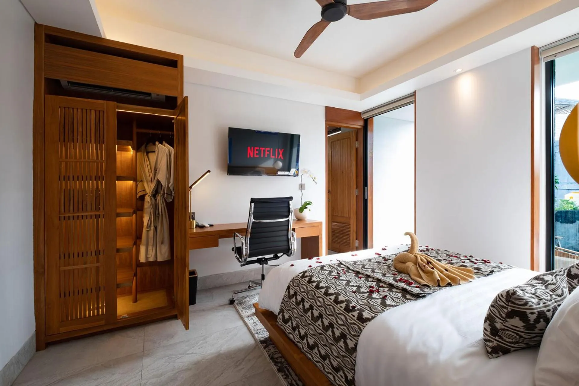 Bedroom, Bed in La Numa Villas Canggu