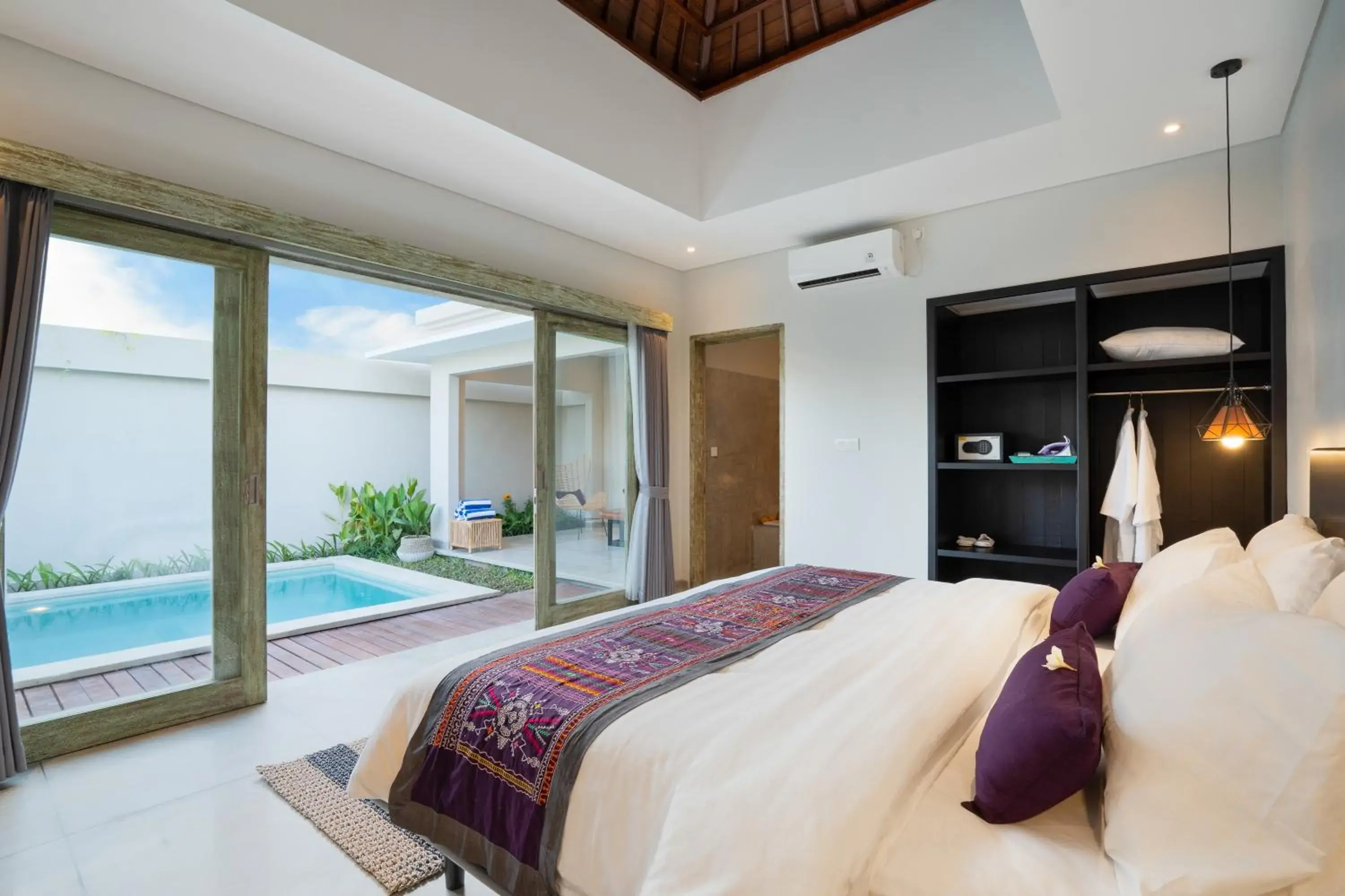 Day, Bed in La Numa Villas Canggu Day, Bed in La Numa Villas Canggu