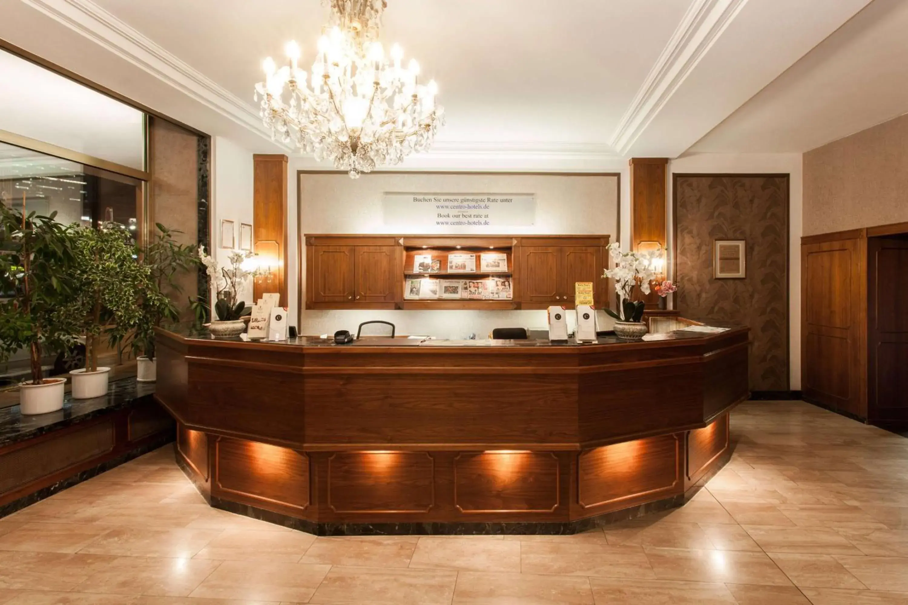 Lobby or reception in Centro Hotel National Frankfurt City, Trademark Collection by Wyndham Lobby or reception in Centro Hotel National Frankfurt City, Trademark Collection by Wyndham