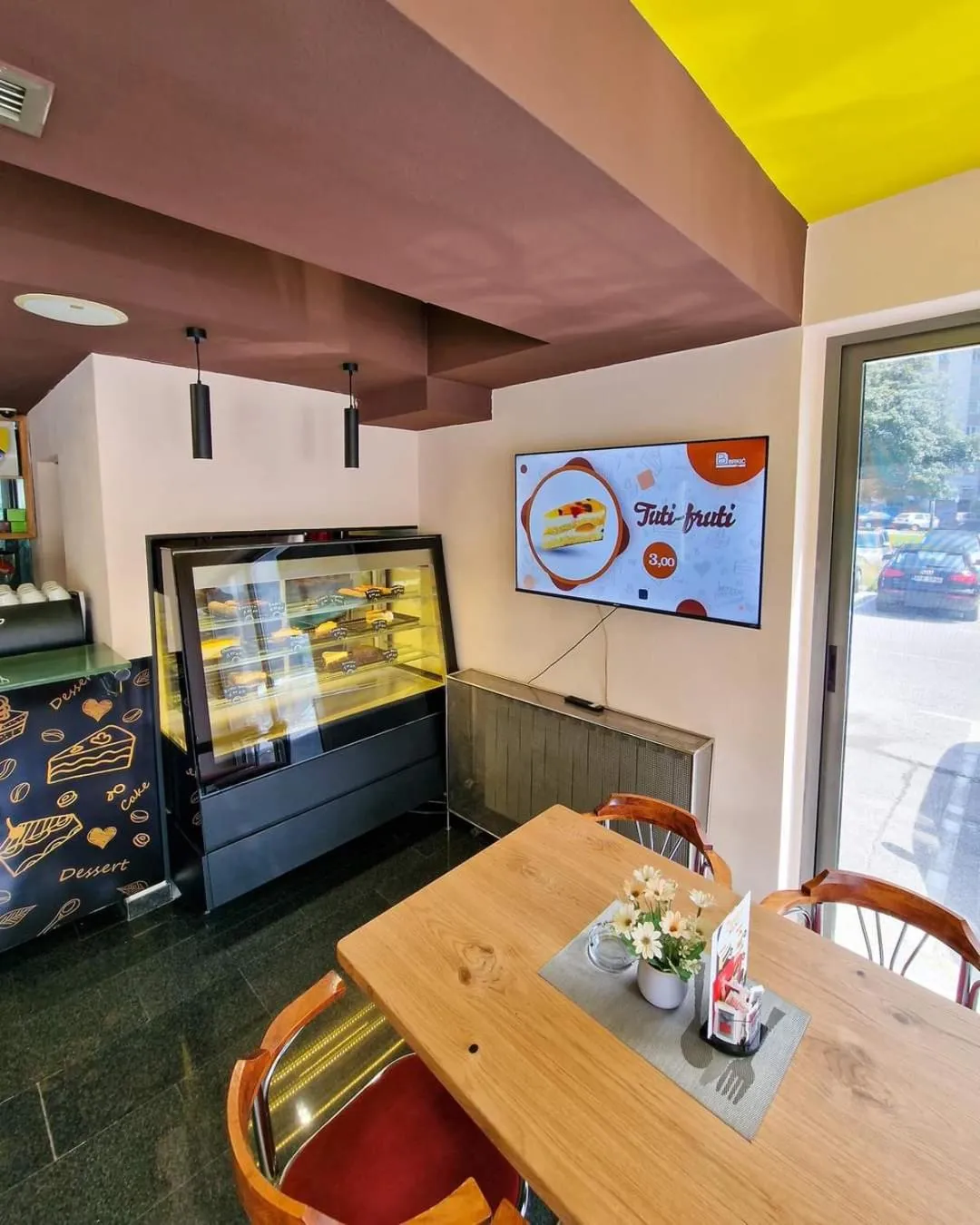 Restaurant/places to eat in Hotel Brkić Sarajevo Airport - Free Parking